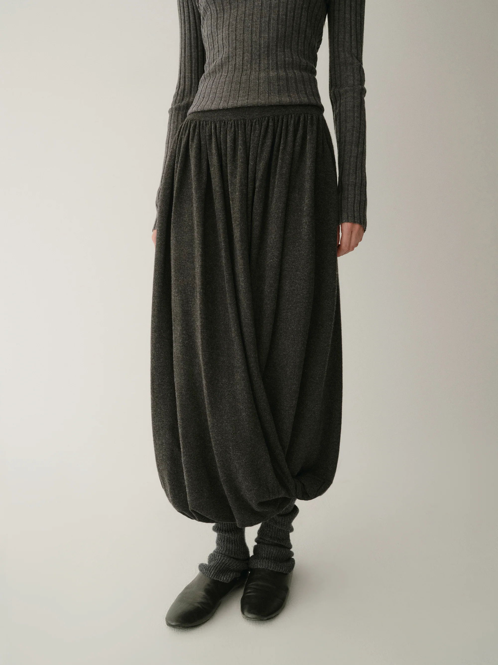 Structured Merino Wool Skirt - Image 6