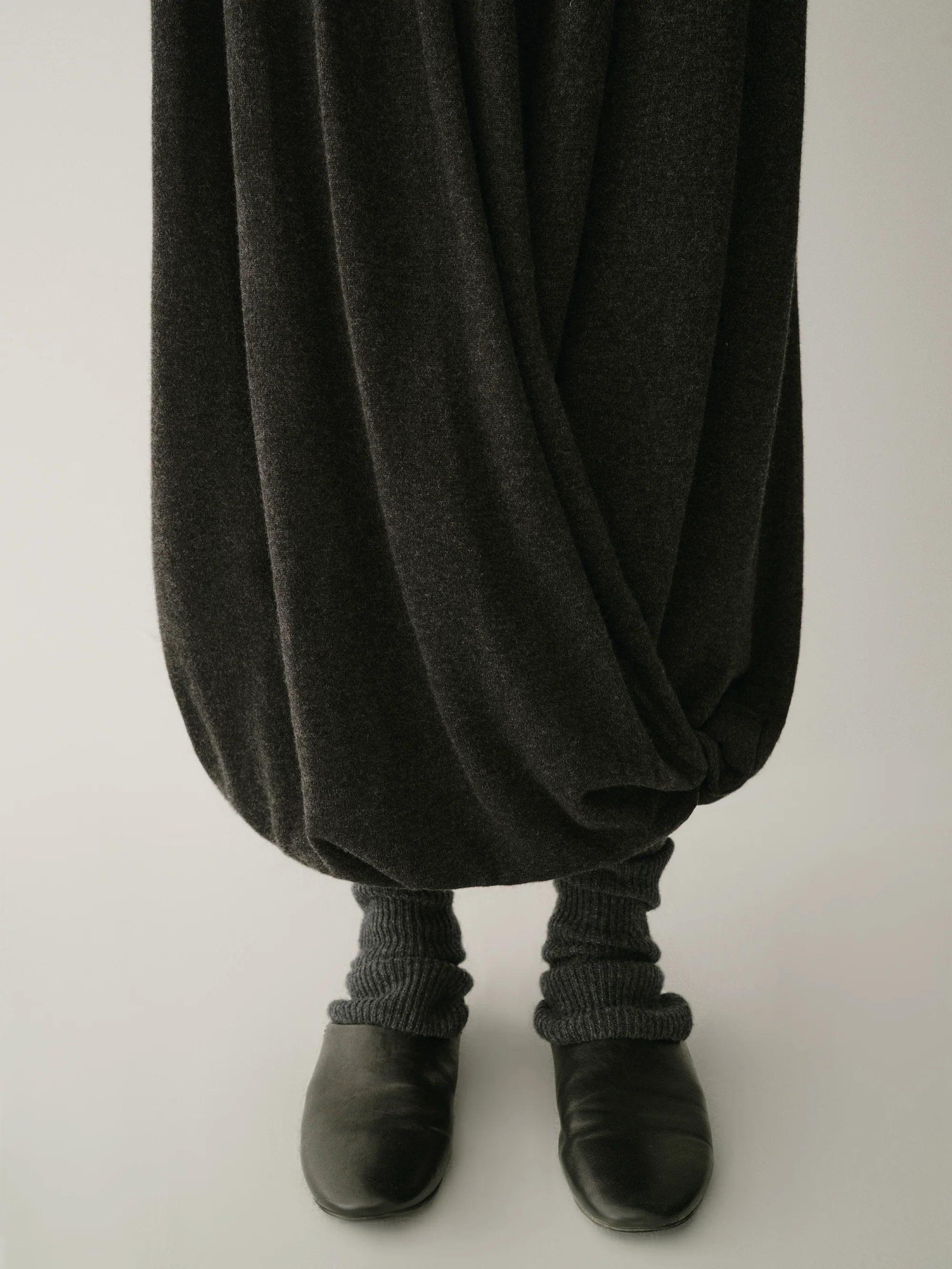 Structured Merino Wool Skirt - Image 9