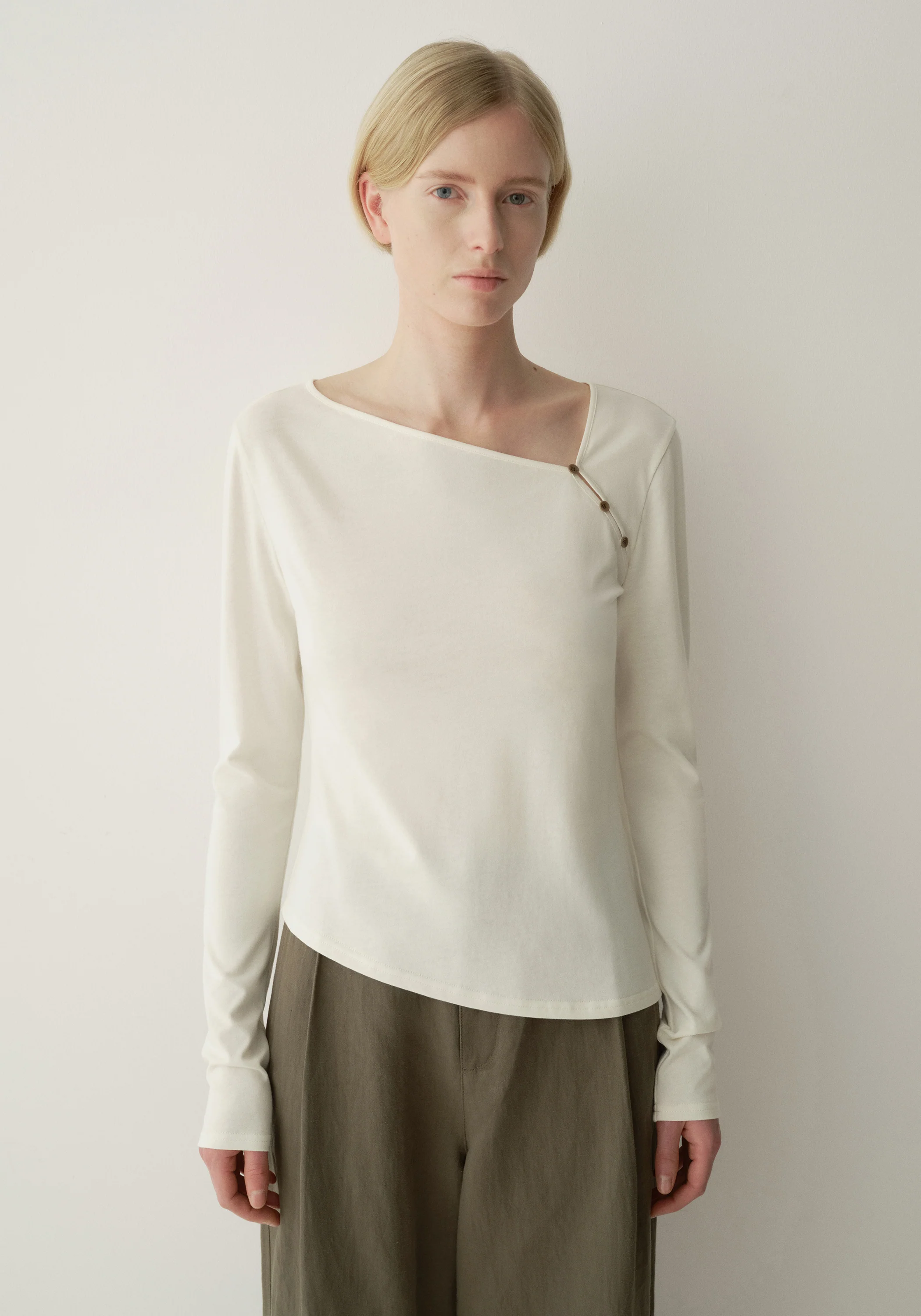 Asymmetric Long-sleeve T-shirt - Image 3