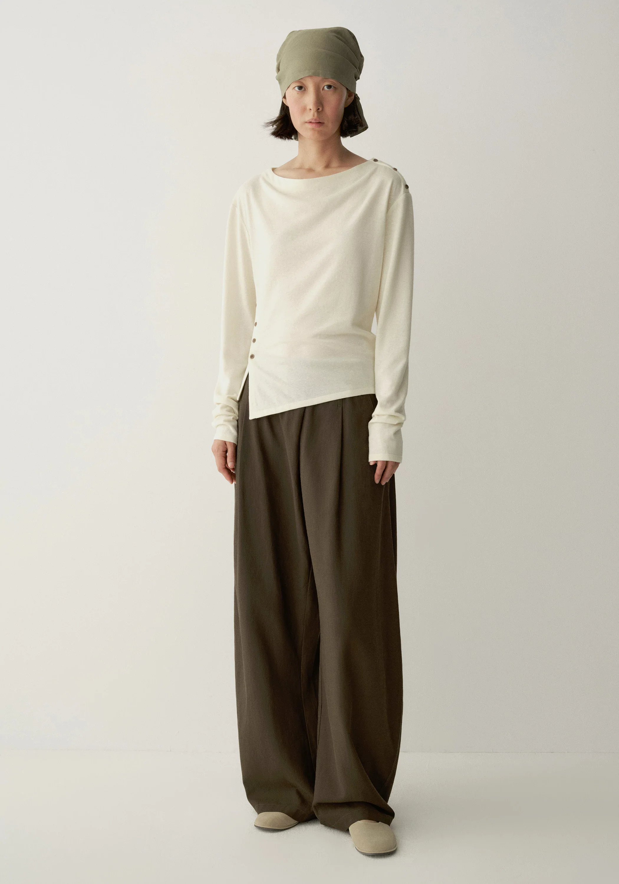 Side-slit Long-sleeve Top - Image 18