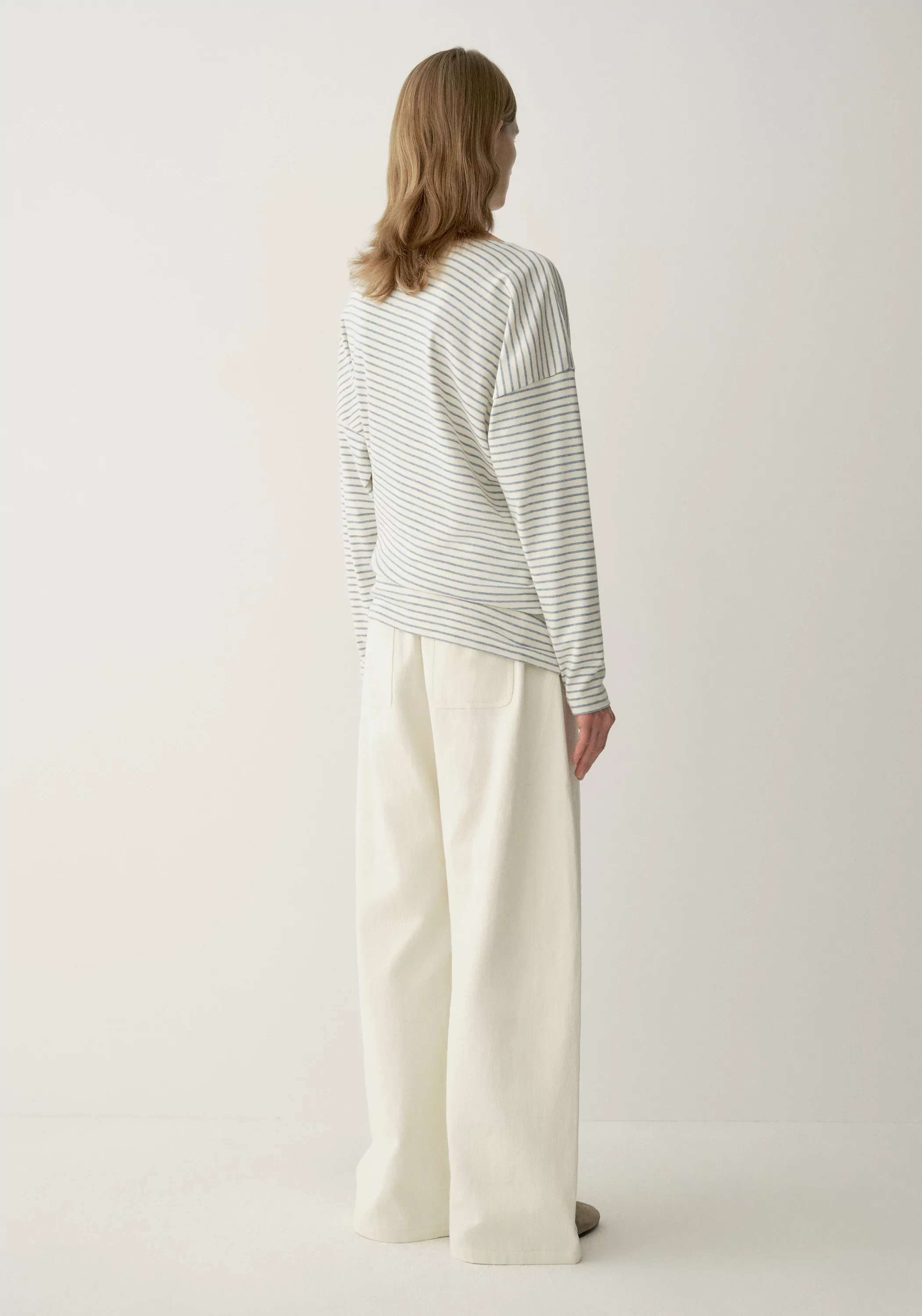 Striped Long-sleeved T-shirt - Image 11