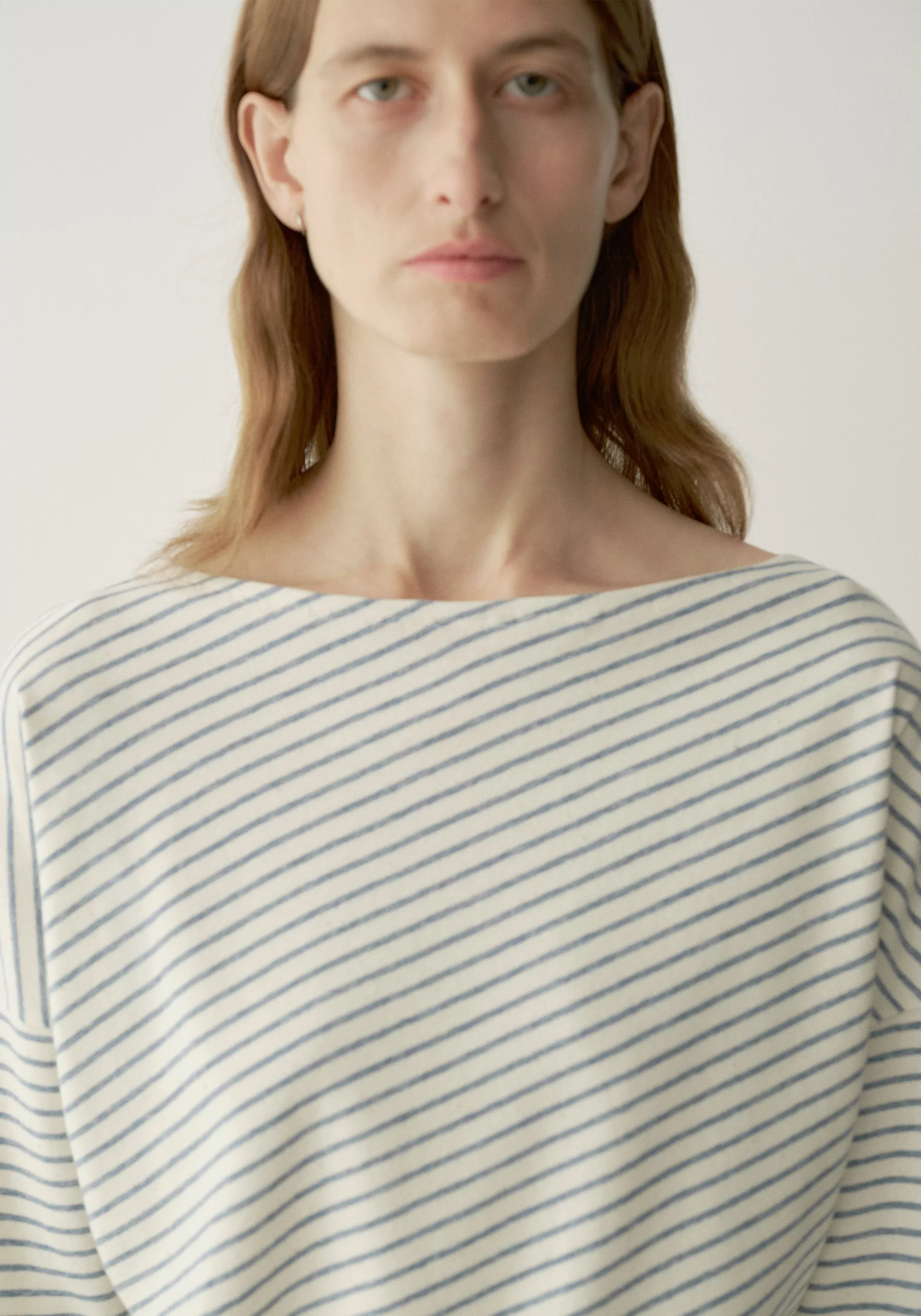 Striped Long-sleeved T-shirt - Image 13