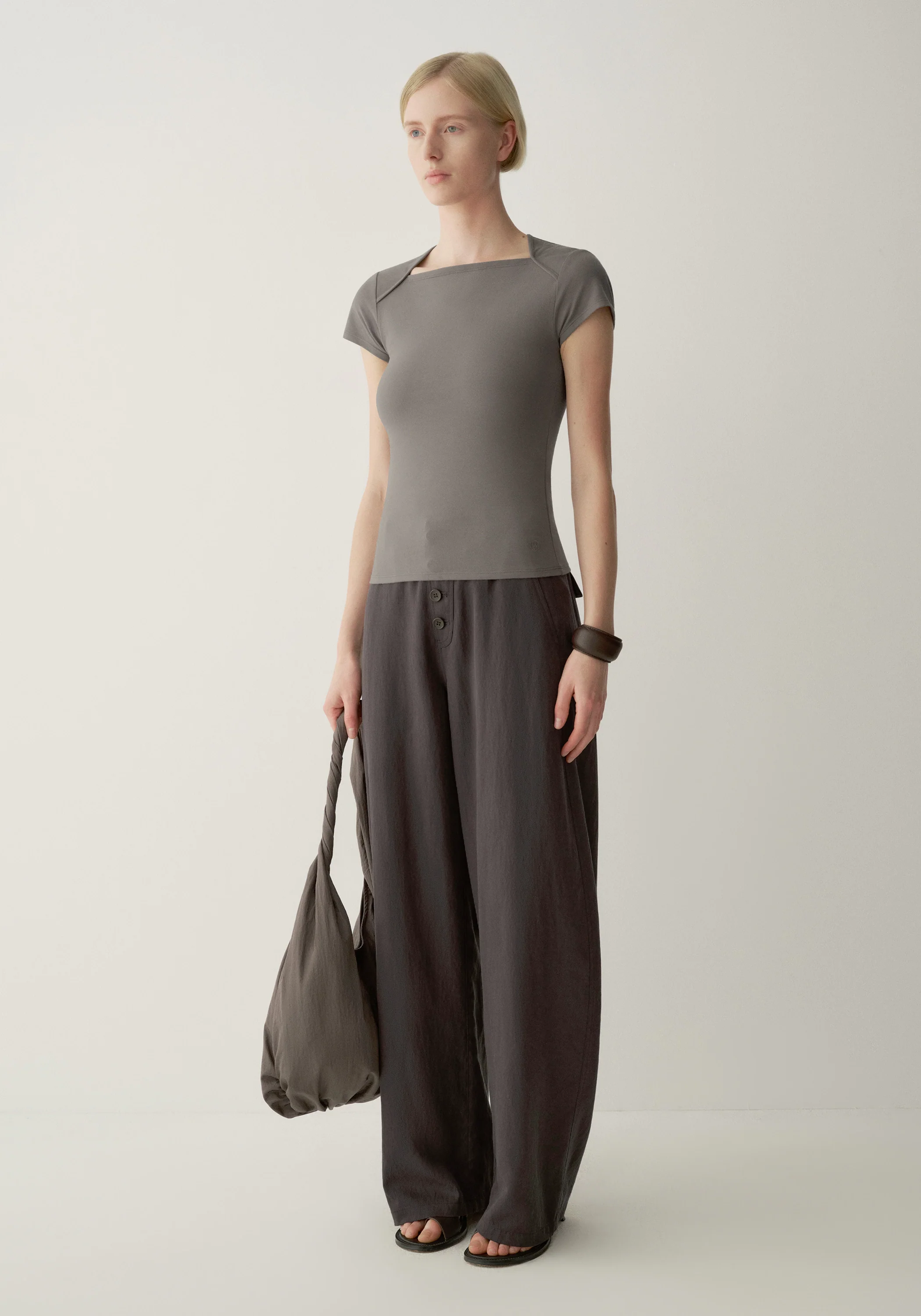 Brushed Cotton T-shirt - Image 15