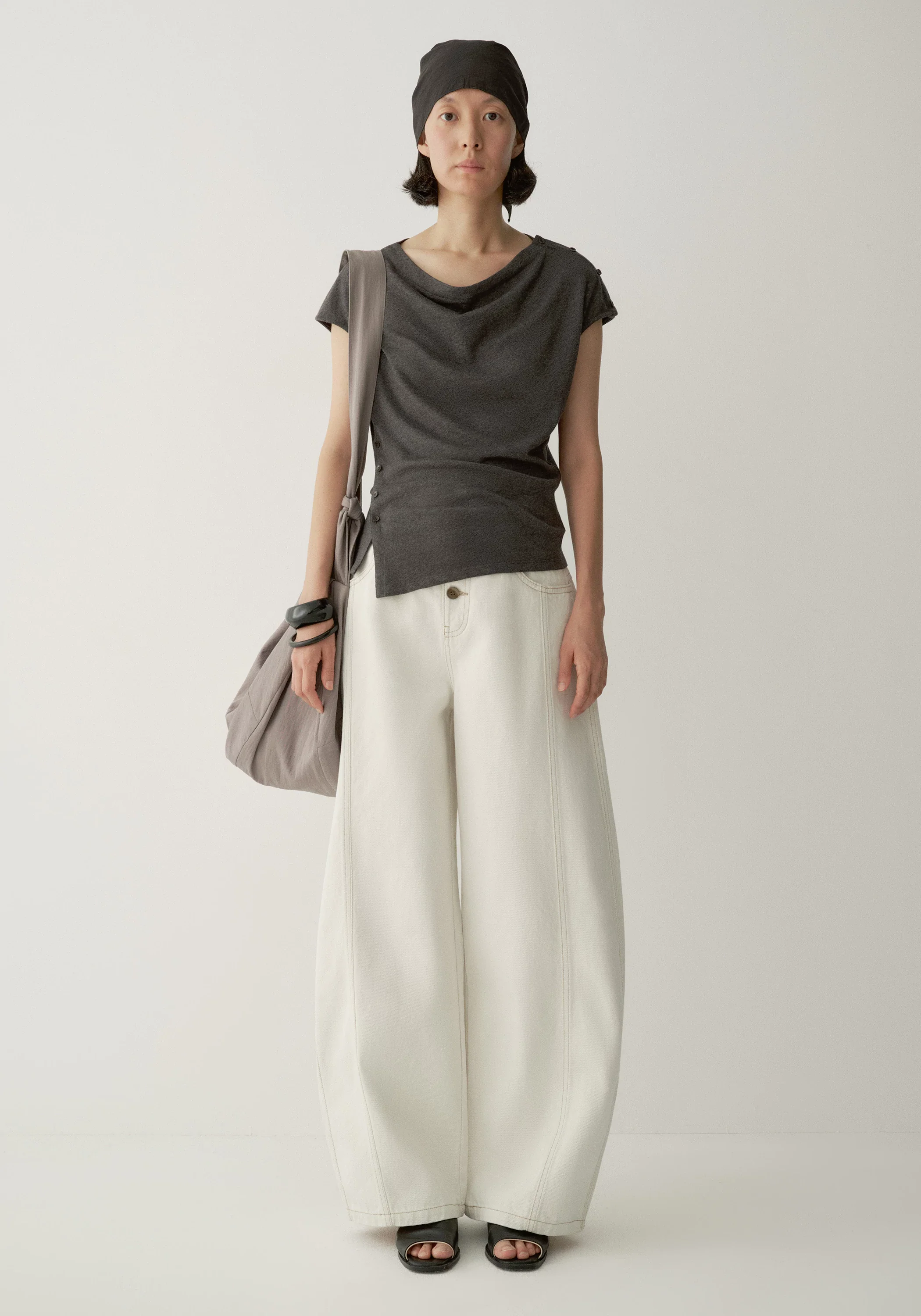 Side-slit T-shirt - Image 12