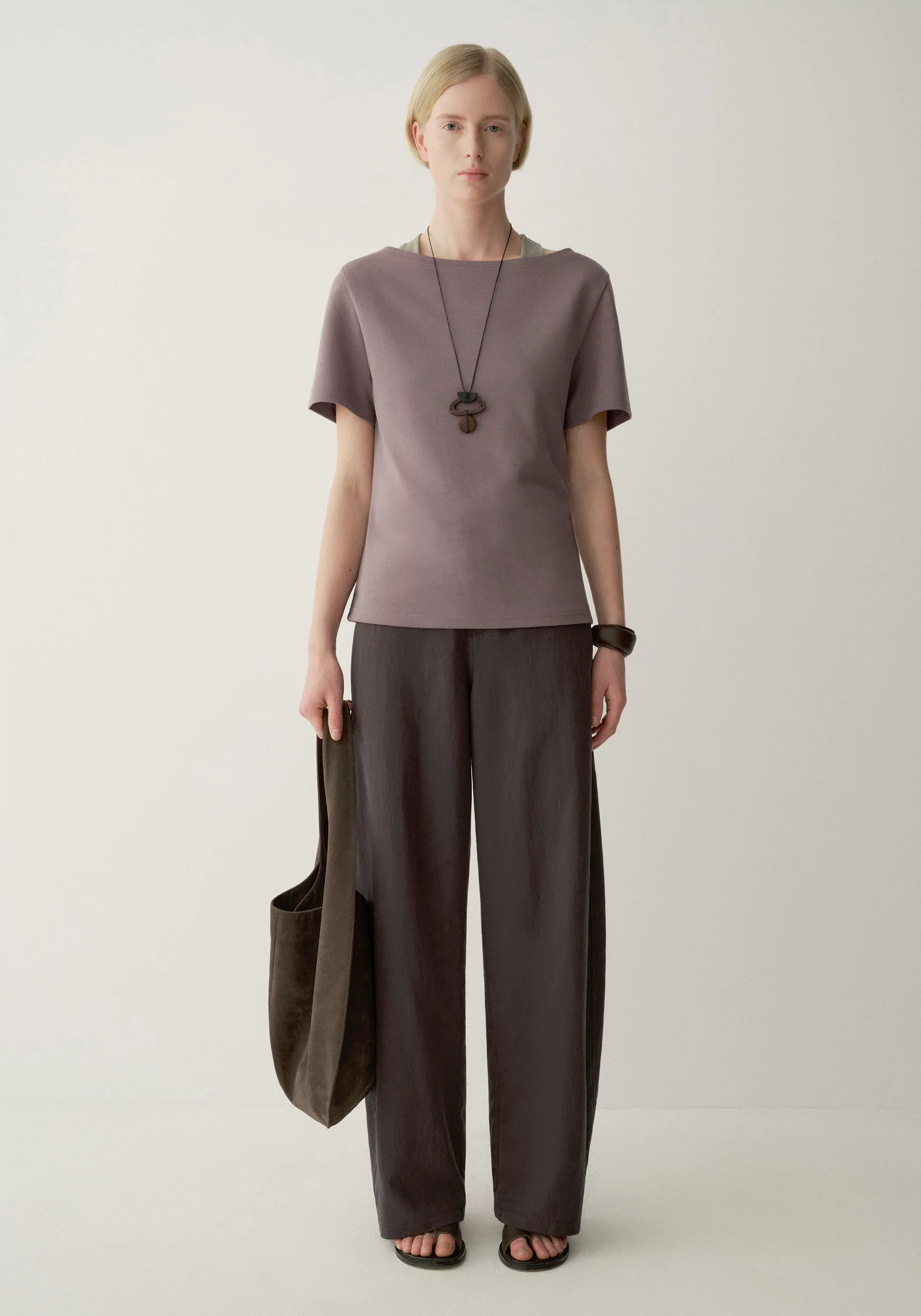 Regular T-shirt - Image 19