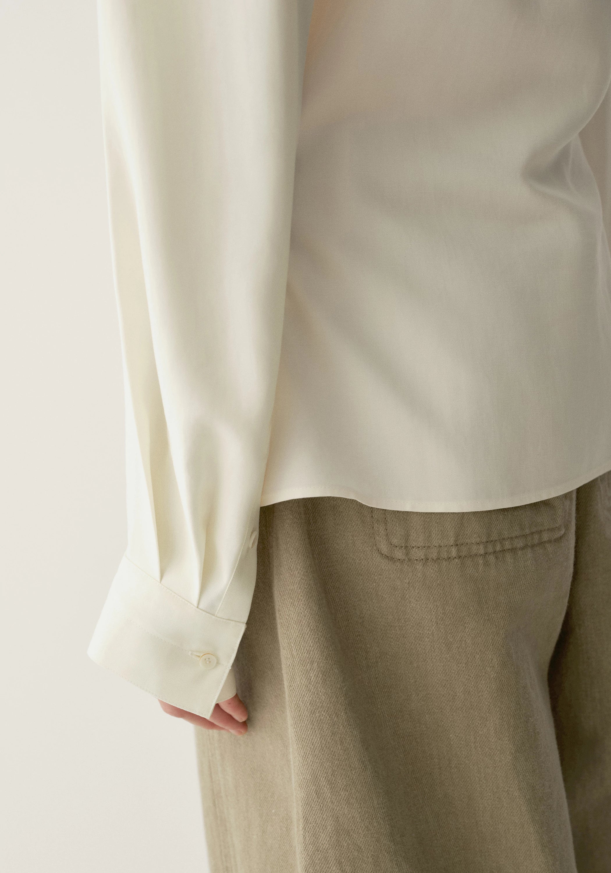 Curved-placket Shirt - Image 20
