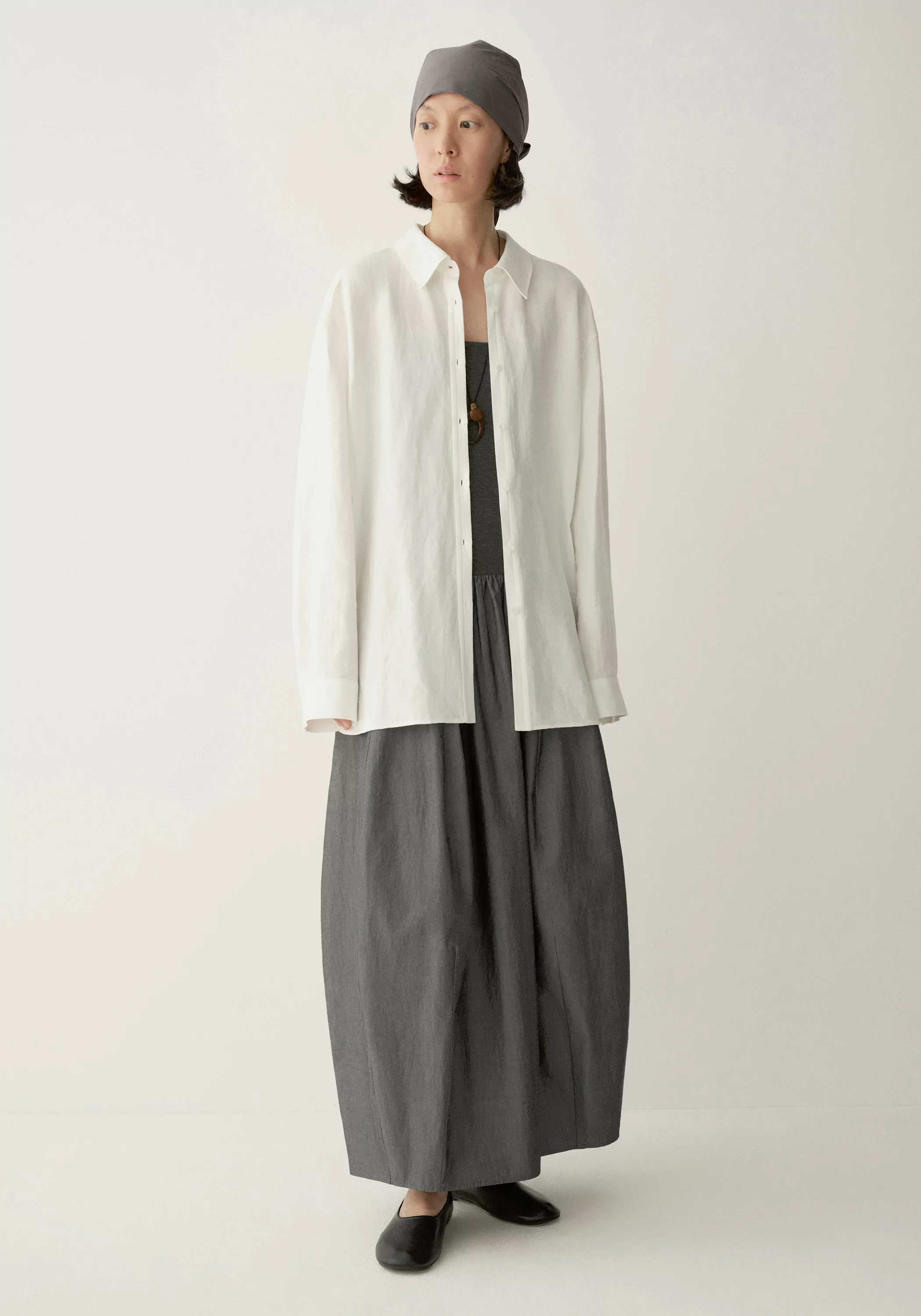 Slim-tie Linen Shirt - Image 14