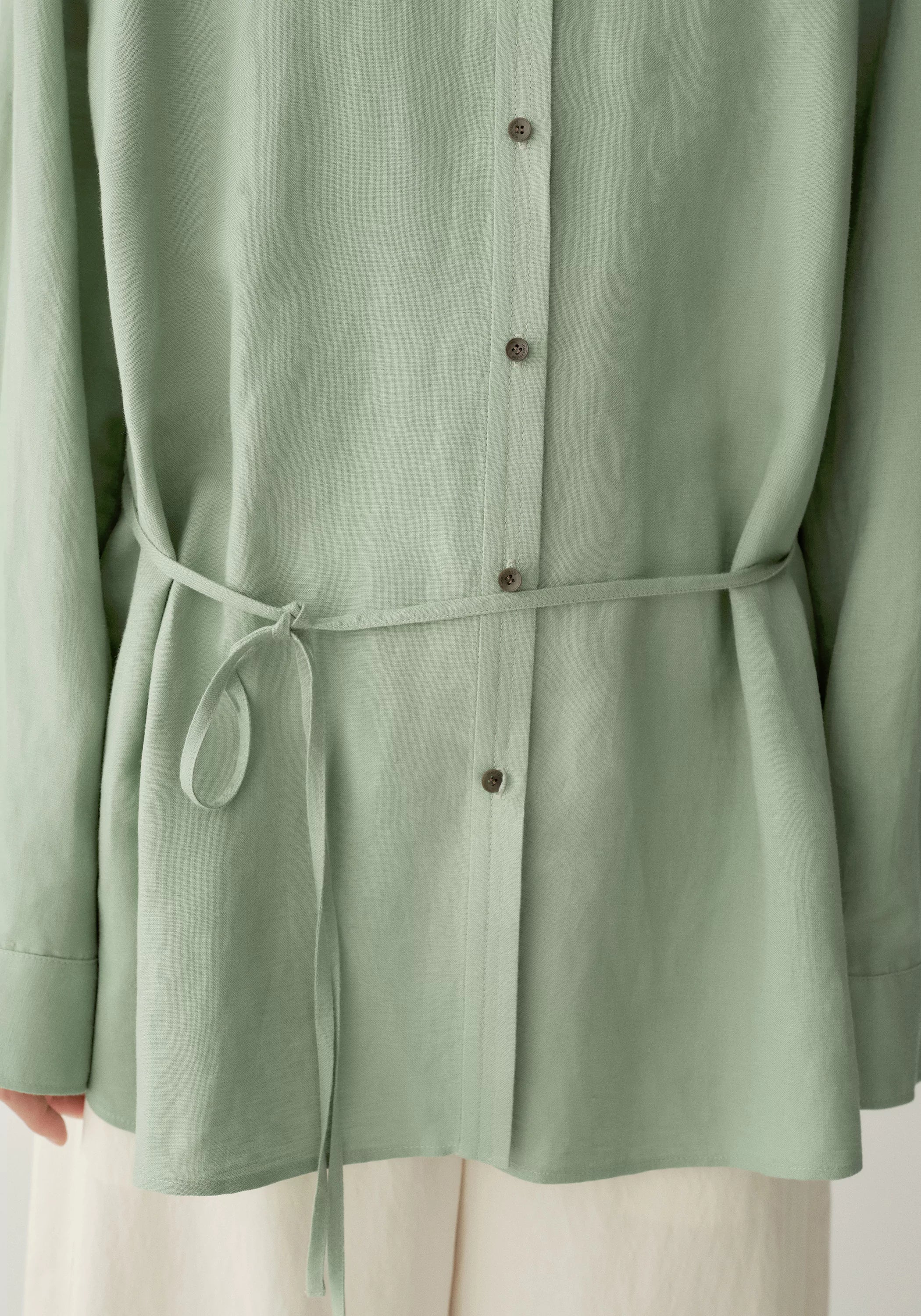 Slim-tie Linen Shirt - Image 23