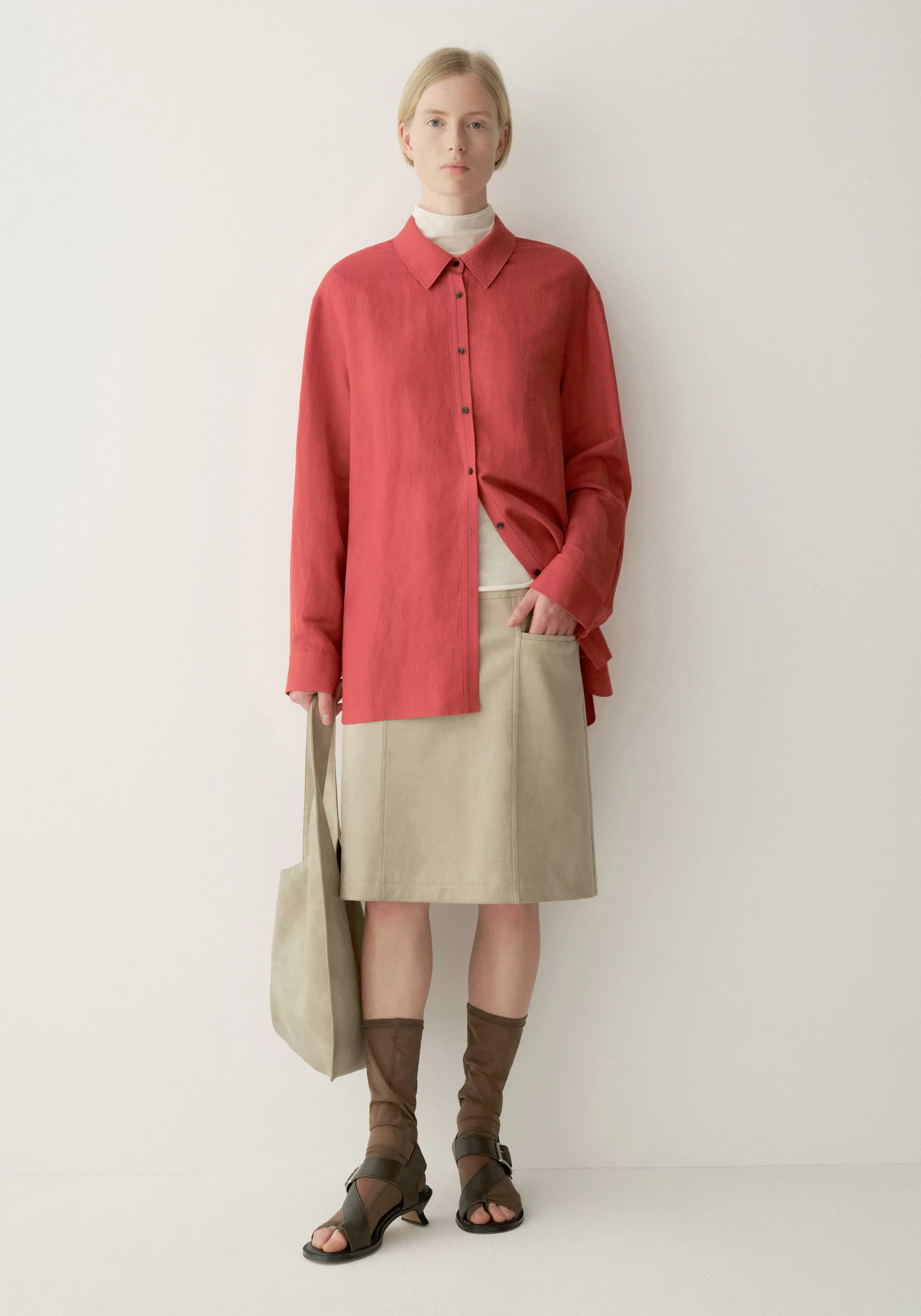 Slim-tie Linen Shirt - Image 24