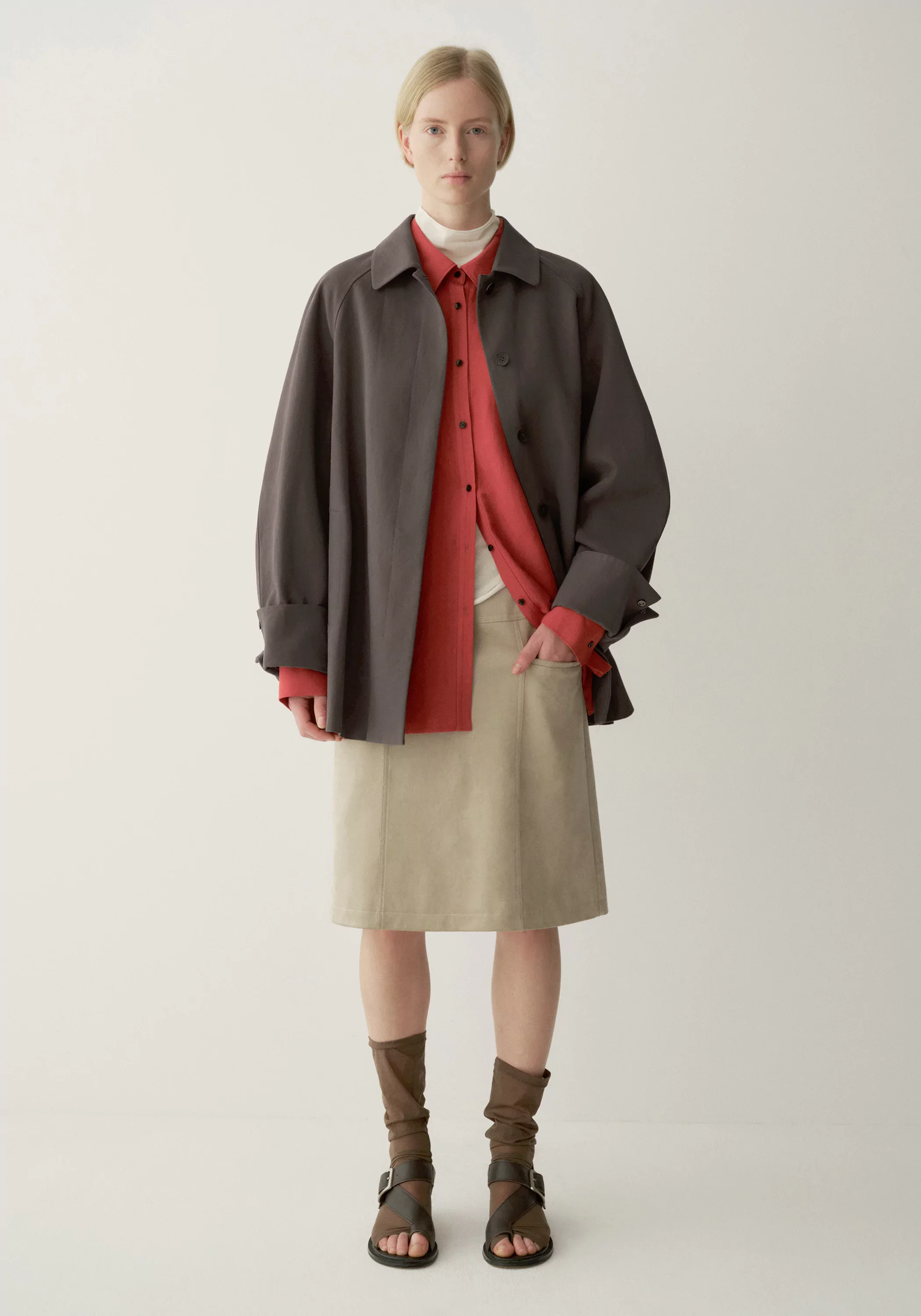 Slim-tie Linen Shirt - Image 27