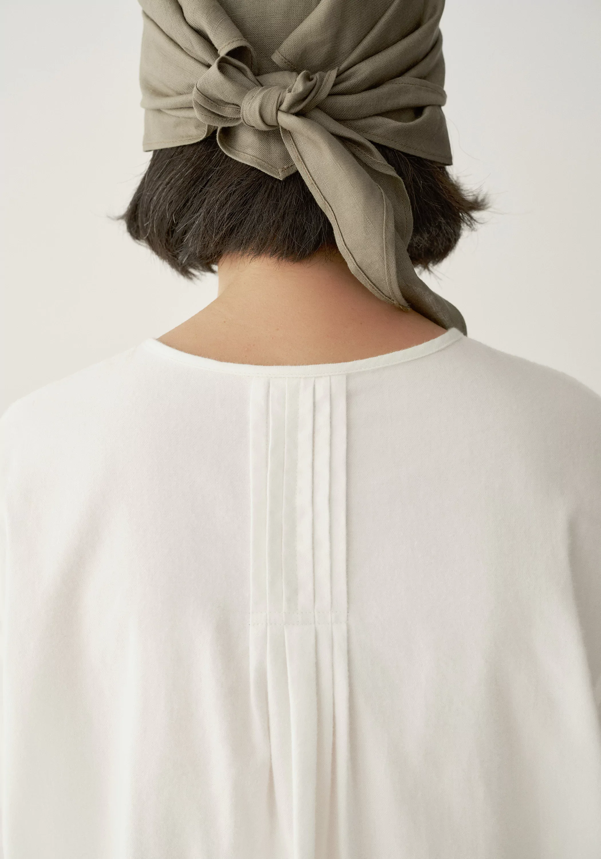 Refined Heritage Cotton Shirt - Image 10