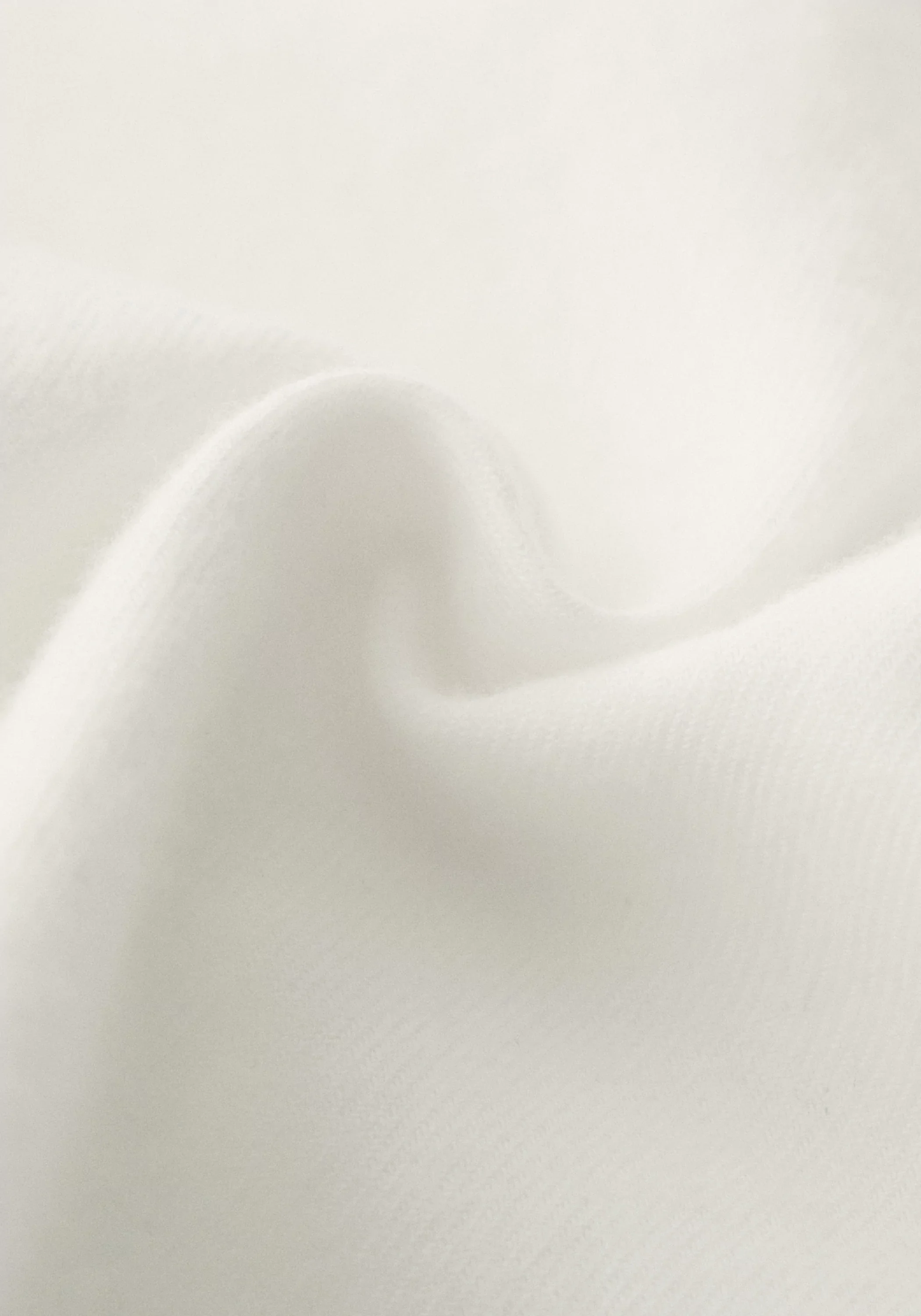 Refined Heritage Cotton Shirt - Image 12