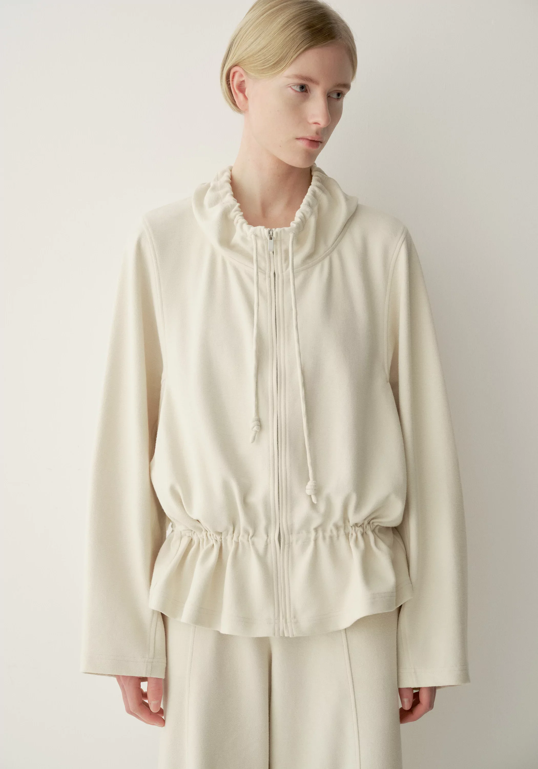 Elasticated Cocoon Sweatshirt - Image 15