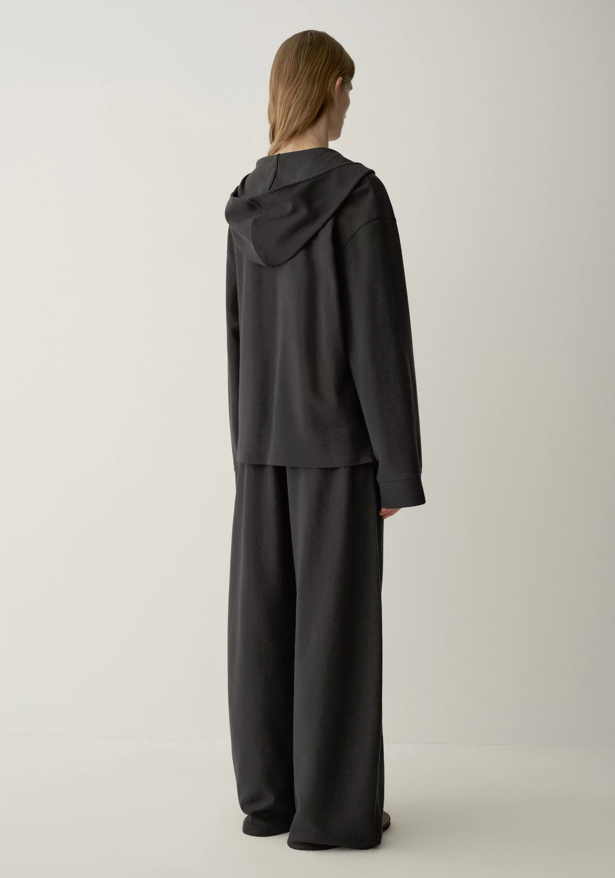 Twist-detail Hooded Sweatshirt - Image 19