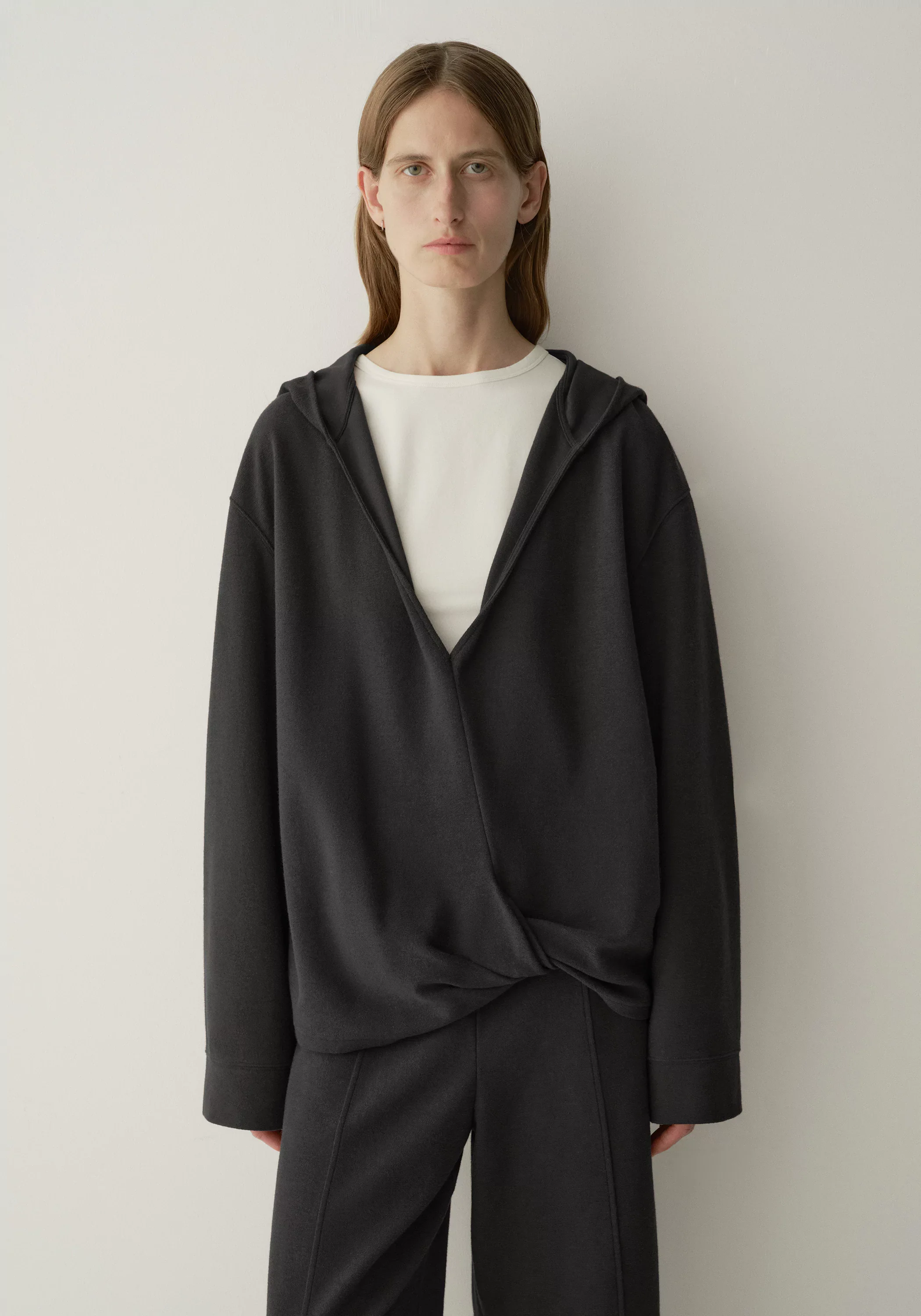 Twist-detail Hooded Sweatshirt - Image 4