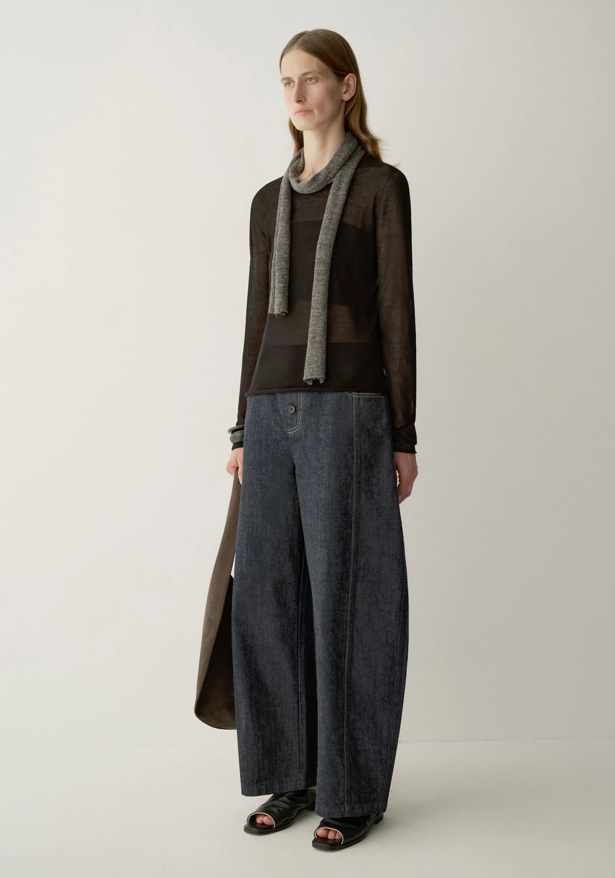 Seamless Roundneck Top - Image 22