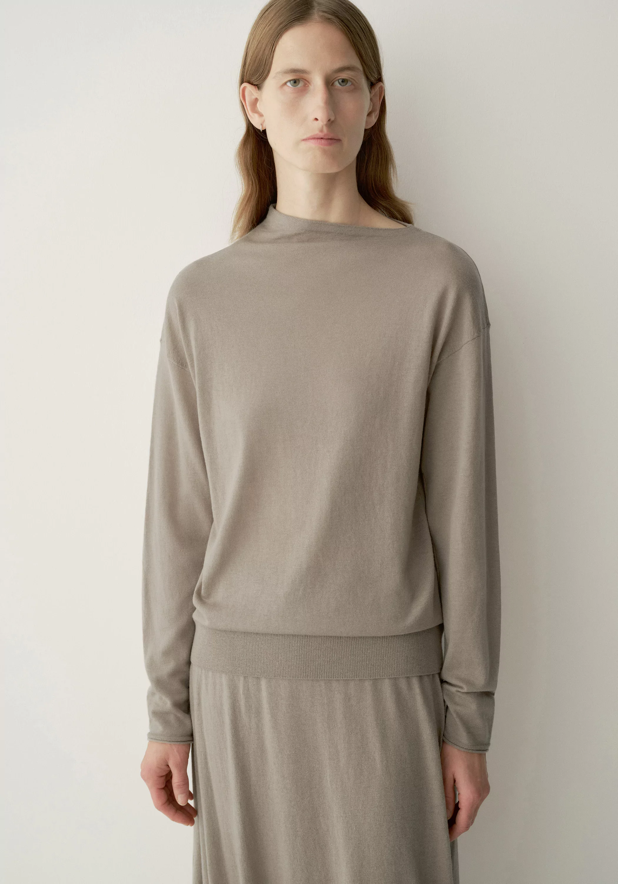 Wool-silk Pullover - Image 12