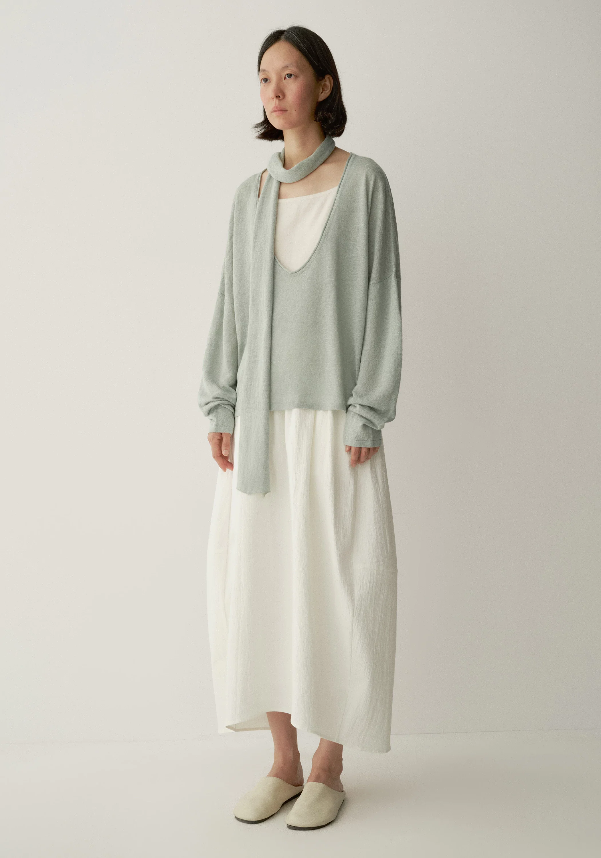 Linen Long-sleeve Blouse - Image 10