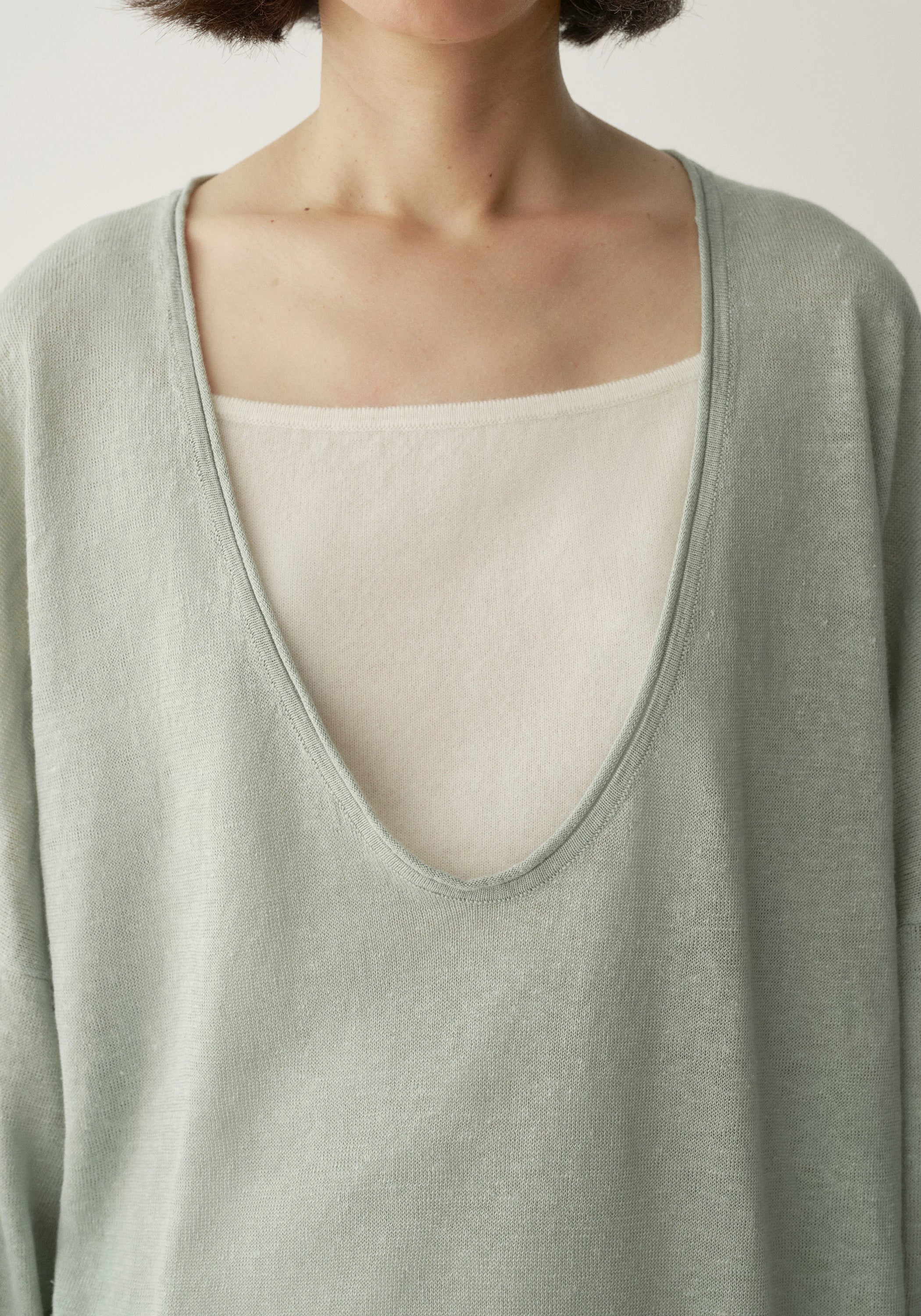 Linen Long-sleeve Blouse - Image 12