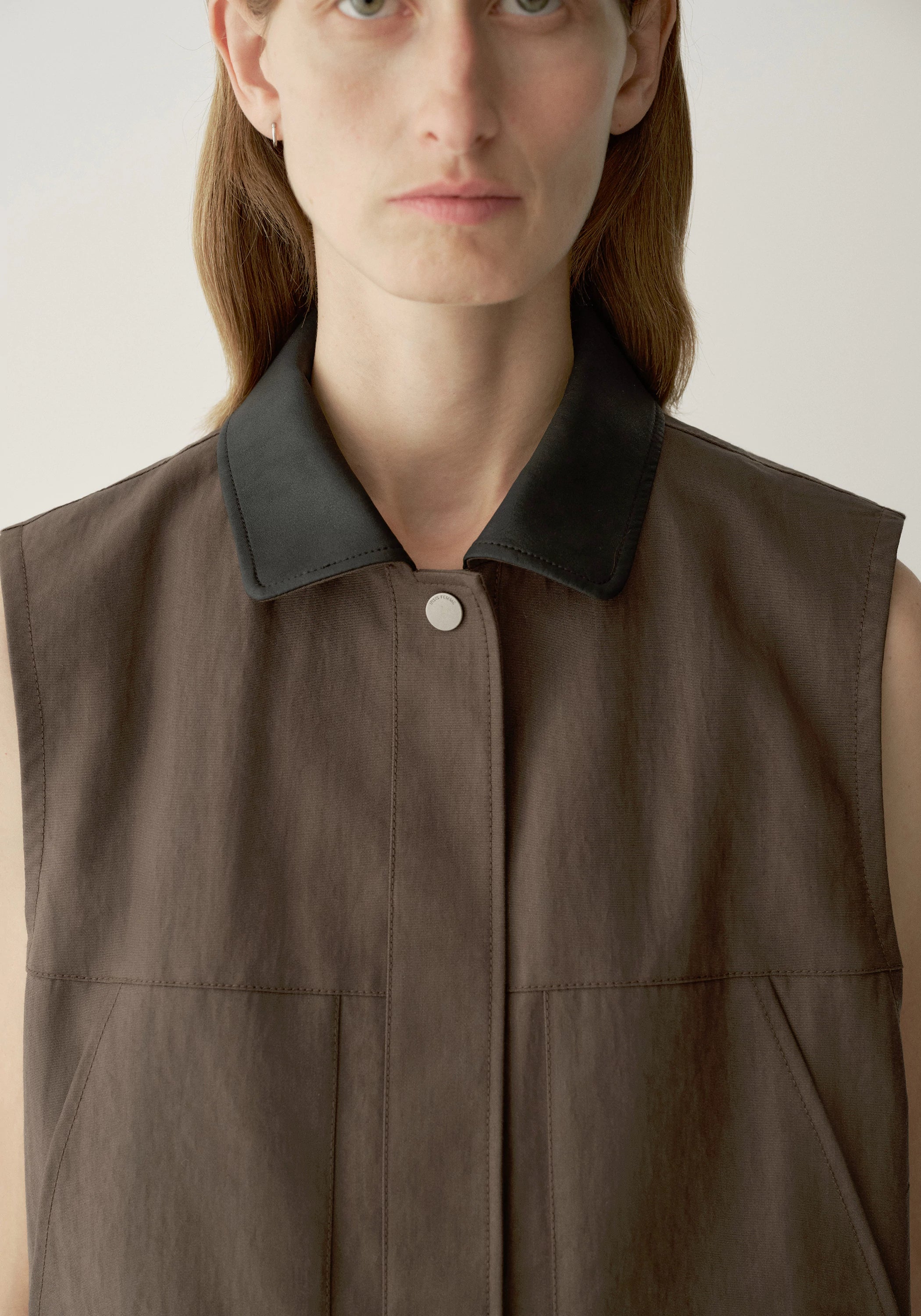 Contrast-collar Coated Vest - Image 14