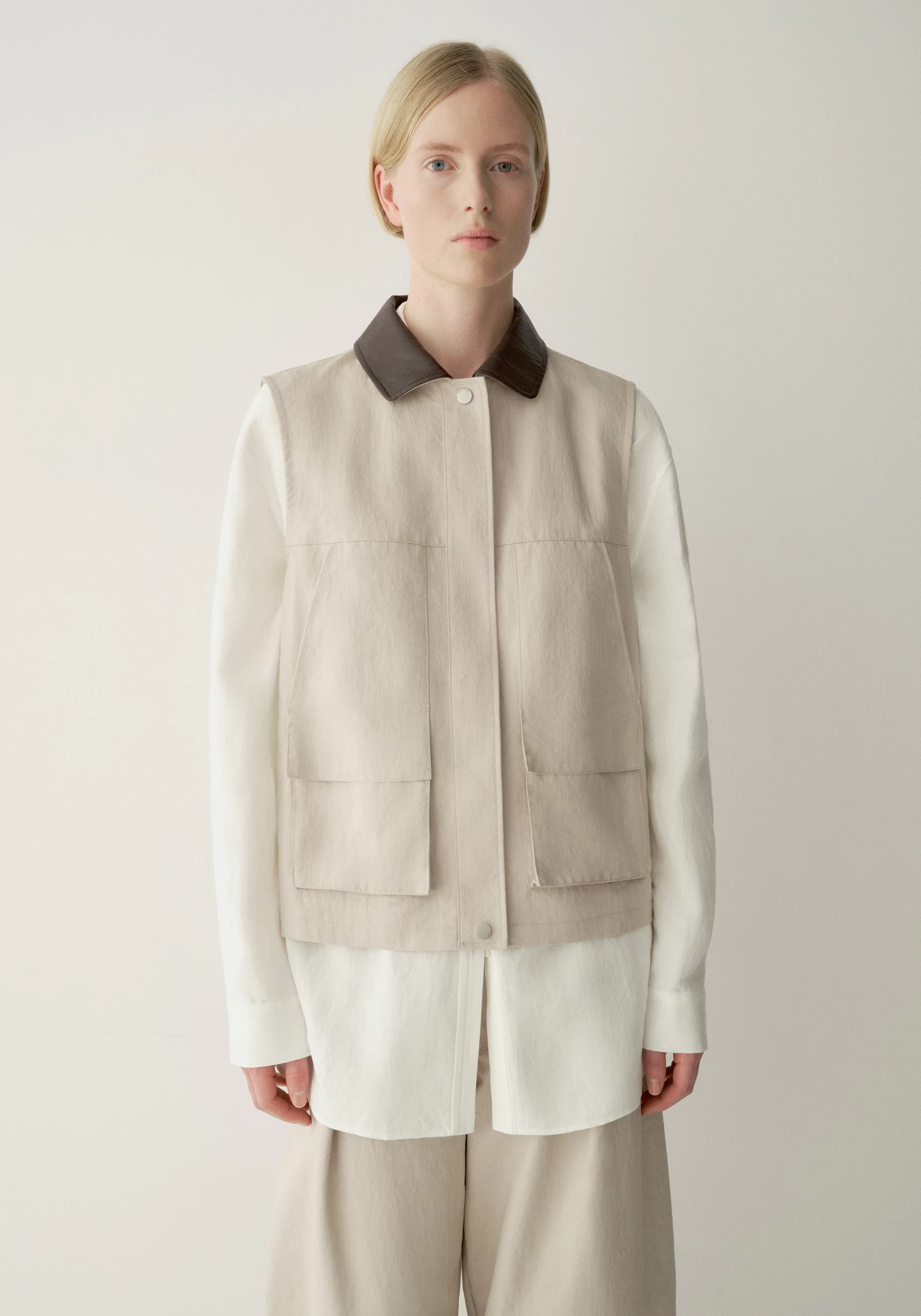 Contrast-collar Coated Vest - Image 3