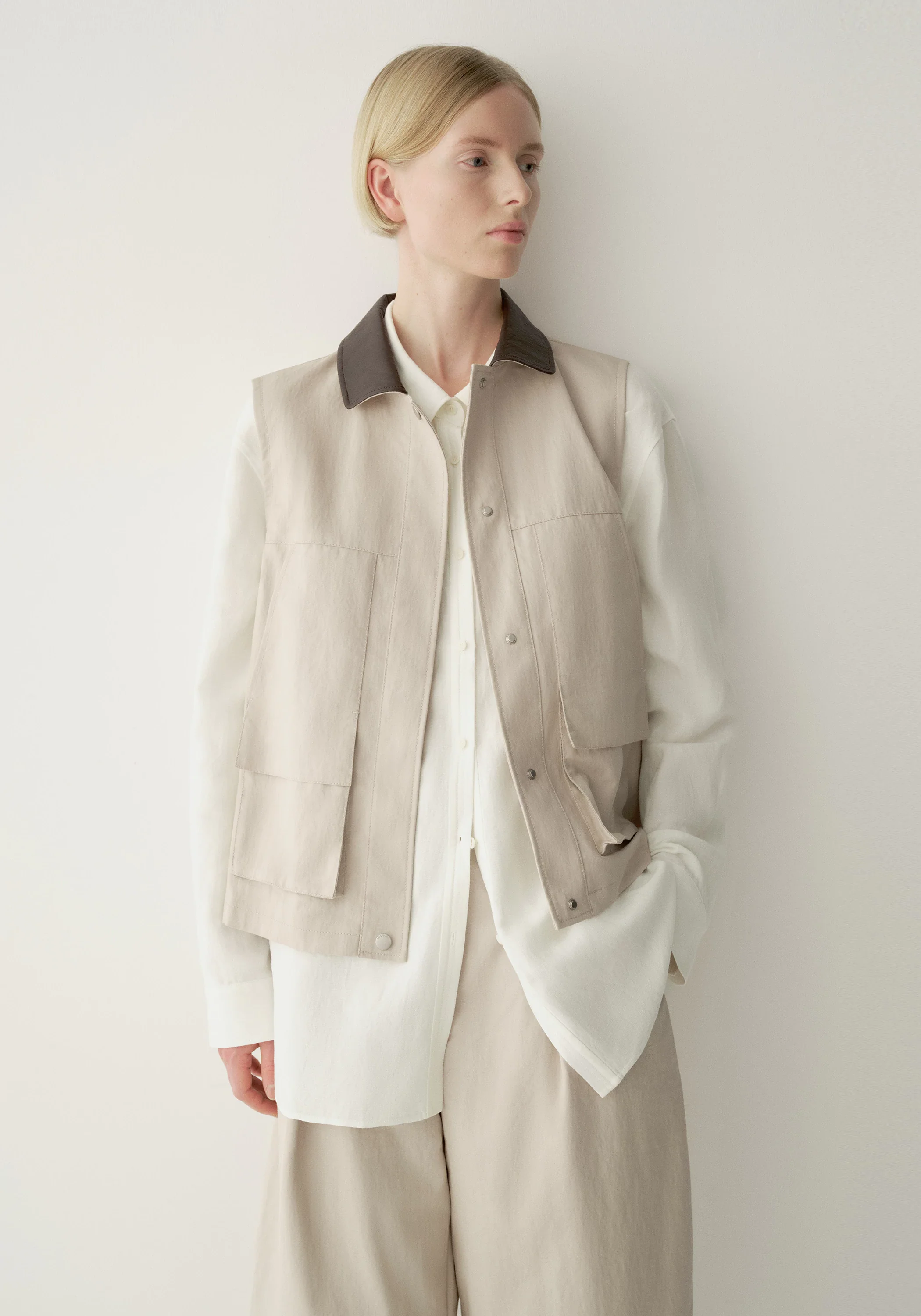 Contrast-collar Coated Vest - Image 7