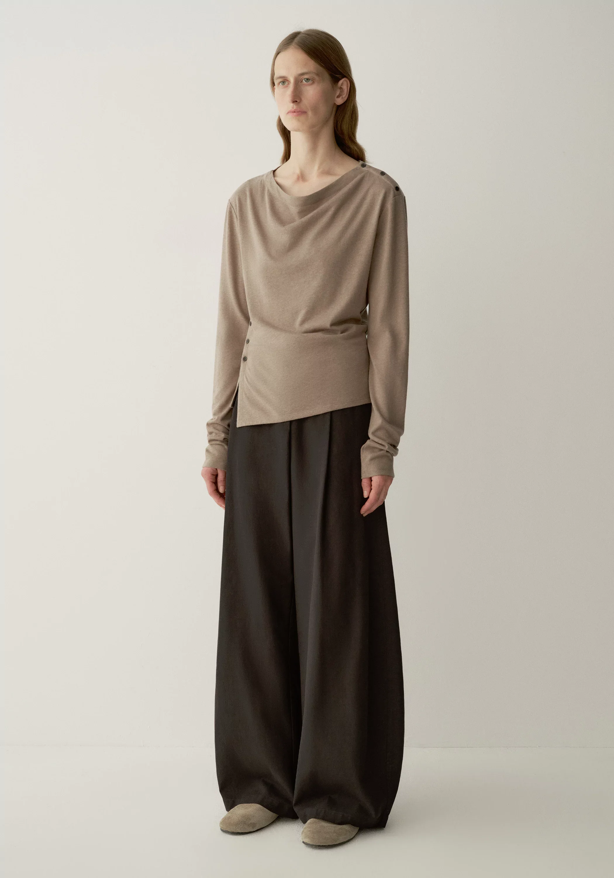Asymmetric Curved Pants - Image 17