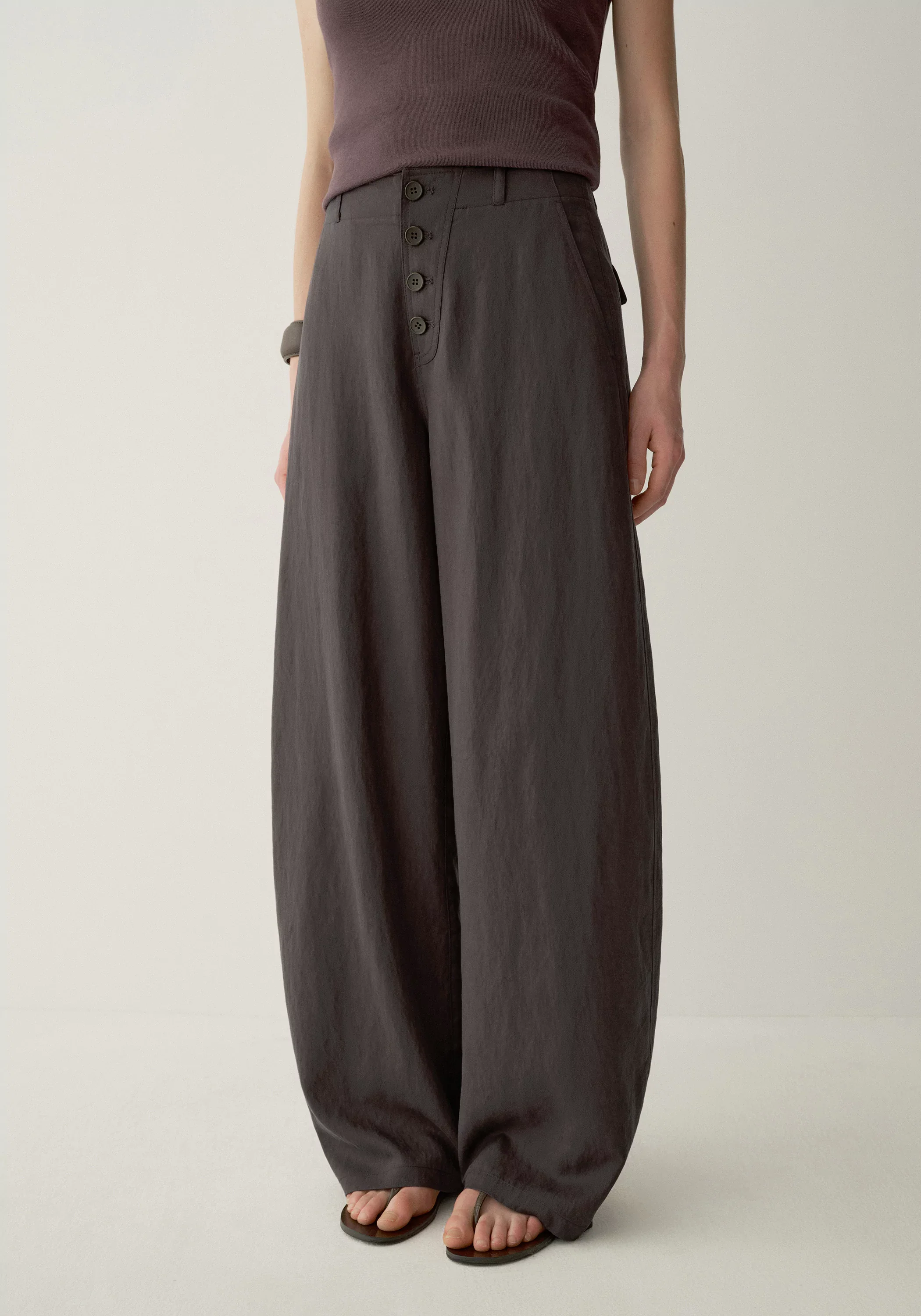Buttoned Curved Pants - Image 6
