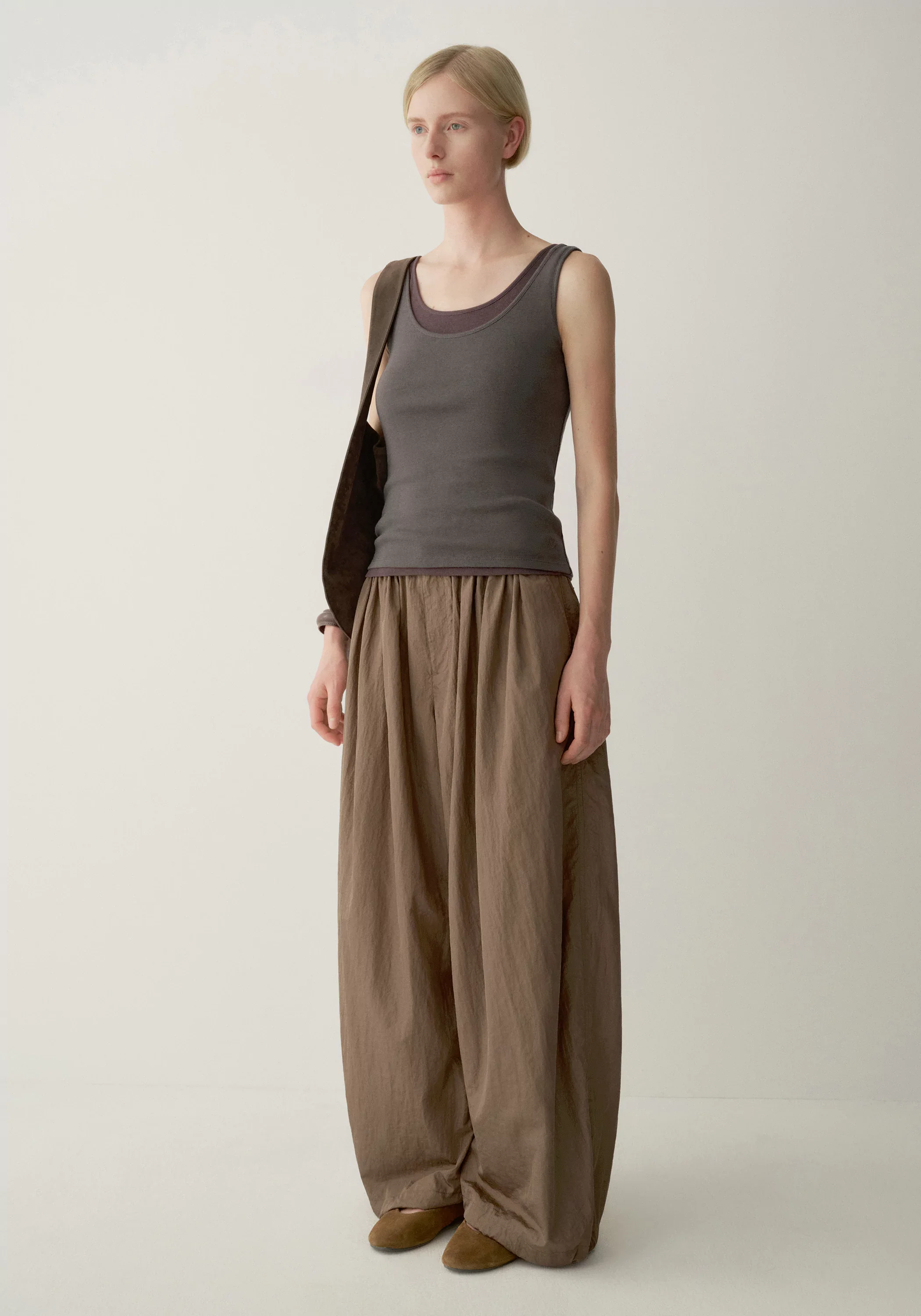 Drawstring Balloon Curved Pants - Image 12