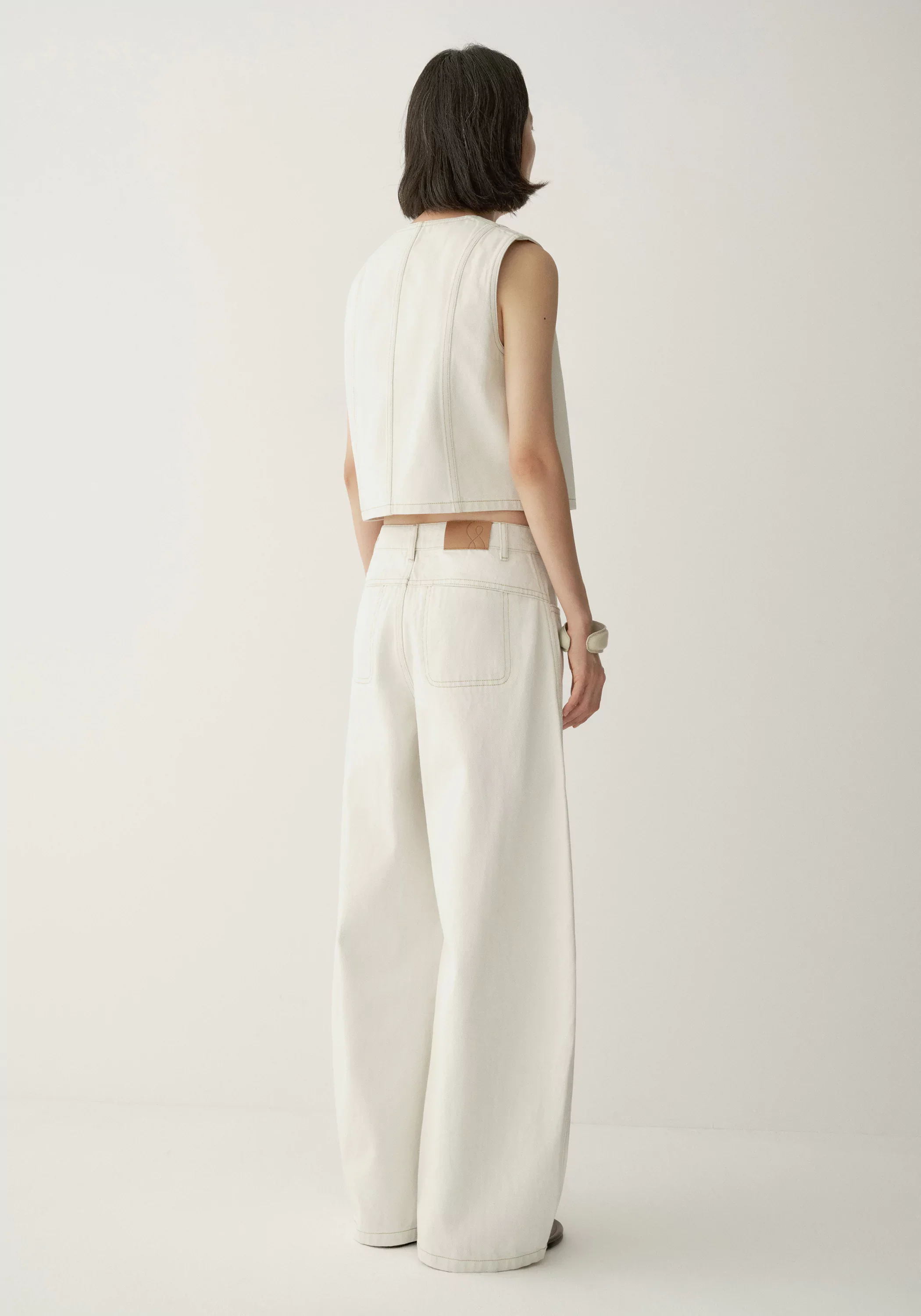 Retro Buttoned Jeans - Image 19