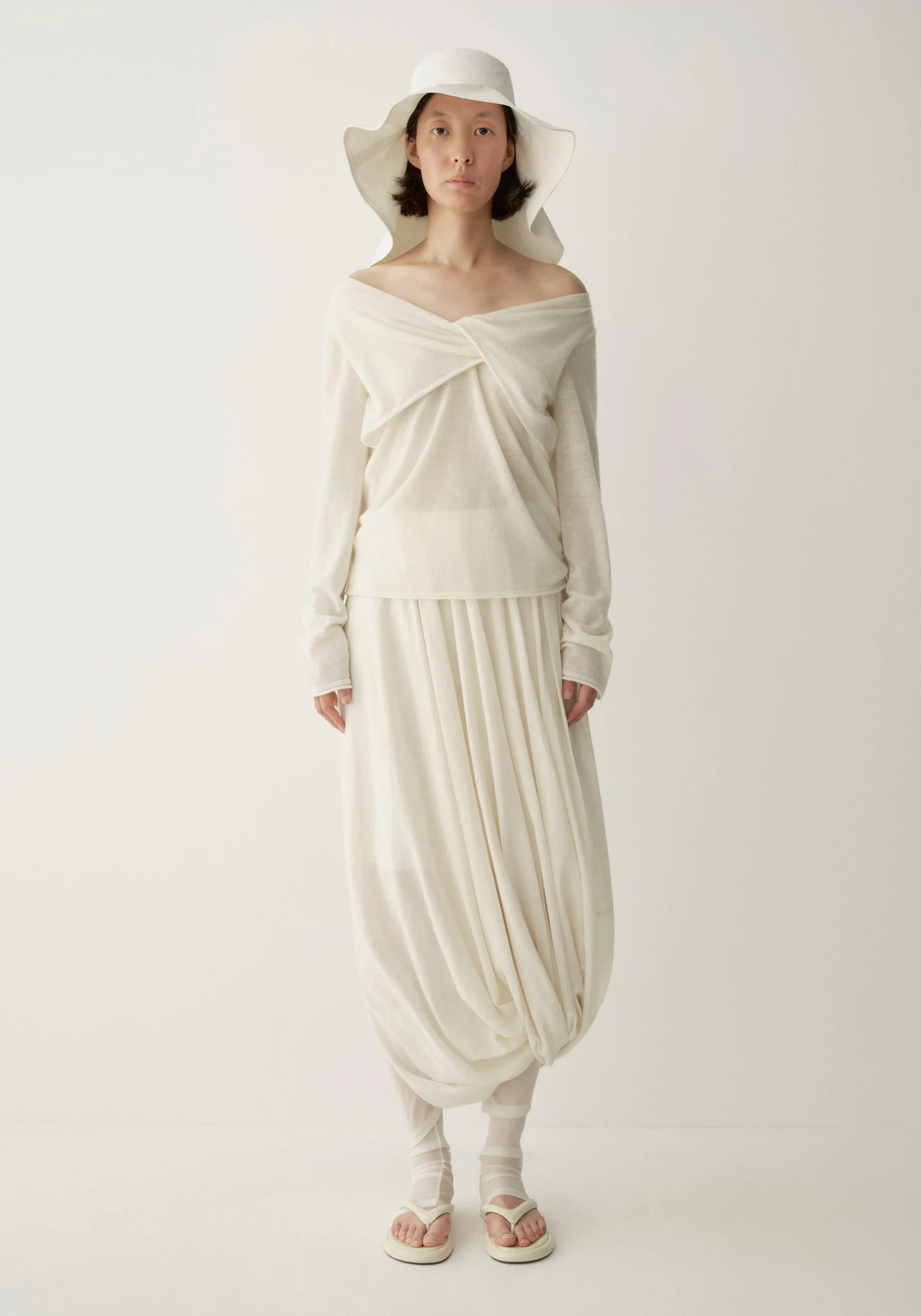 Asymmetrical Floral-shape Skirt - Image 11