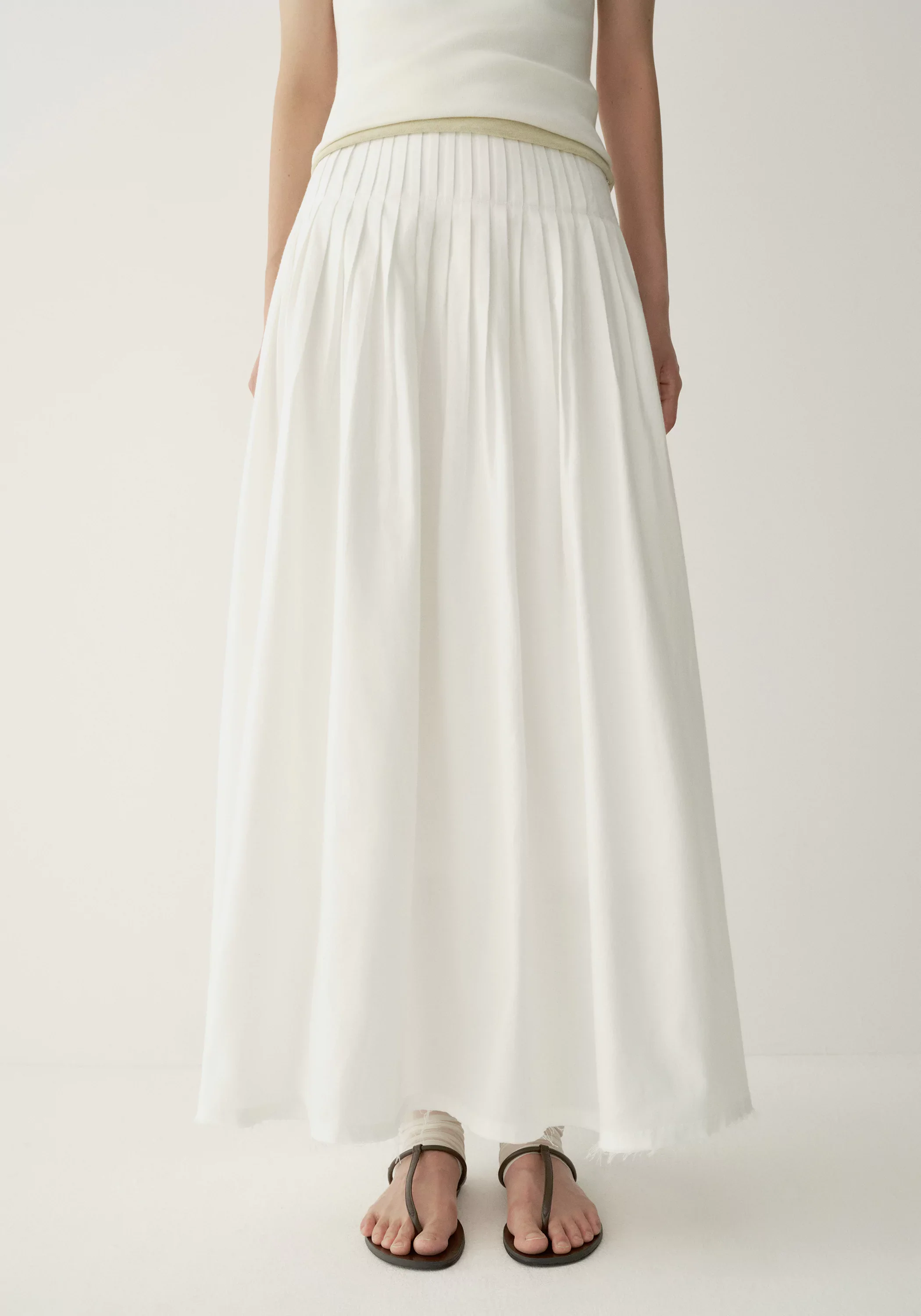 Tucked Pleat Skirt - Image 12