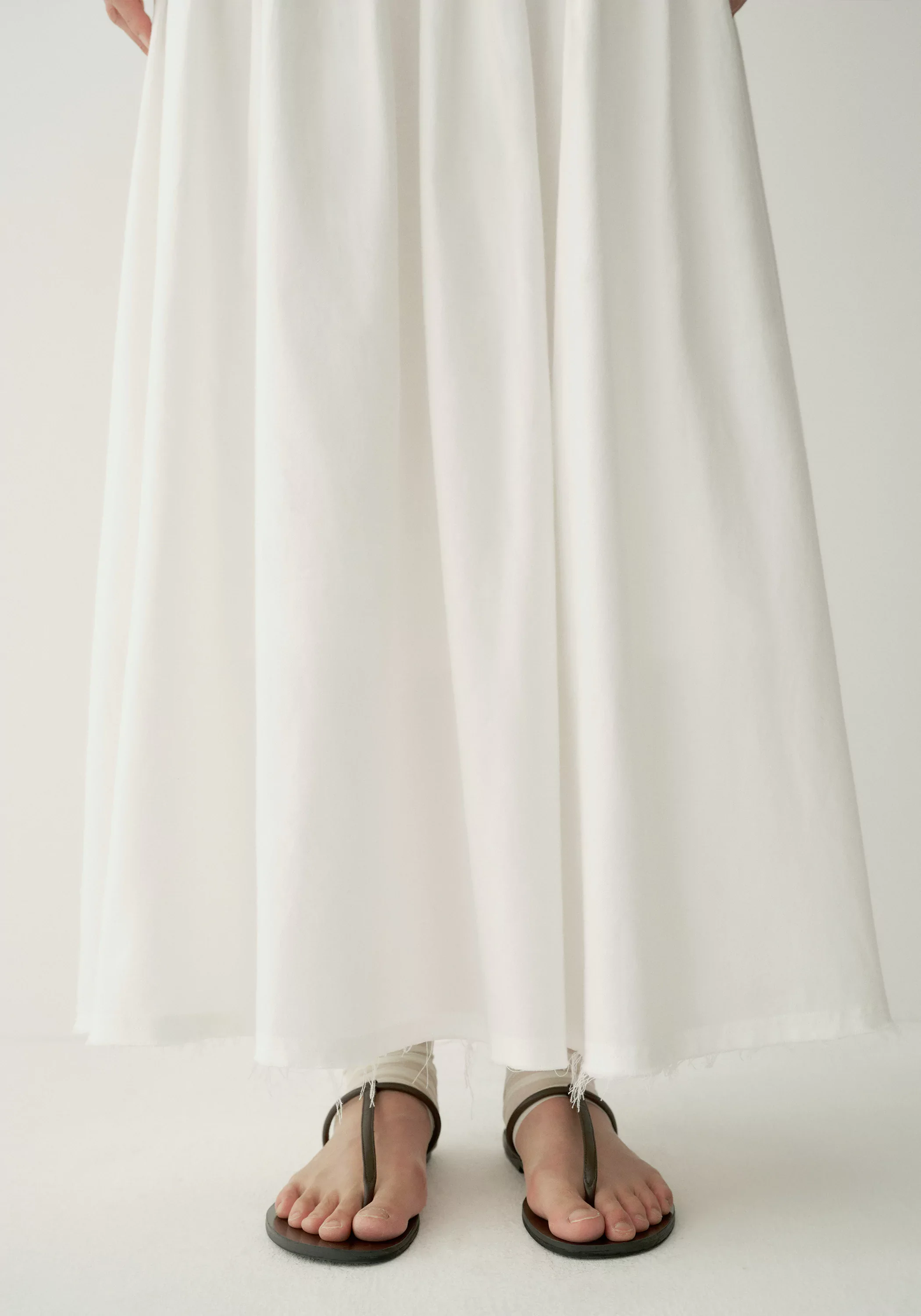 Tucked Pleat Skirt - Image 15