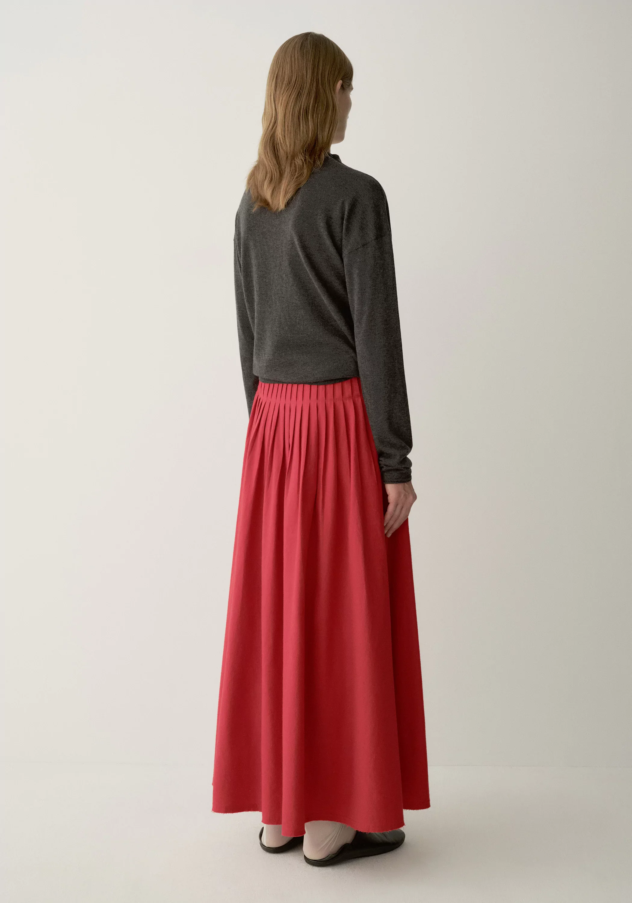 Tucked Pleat Skirt - Image 17