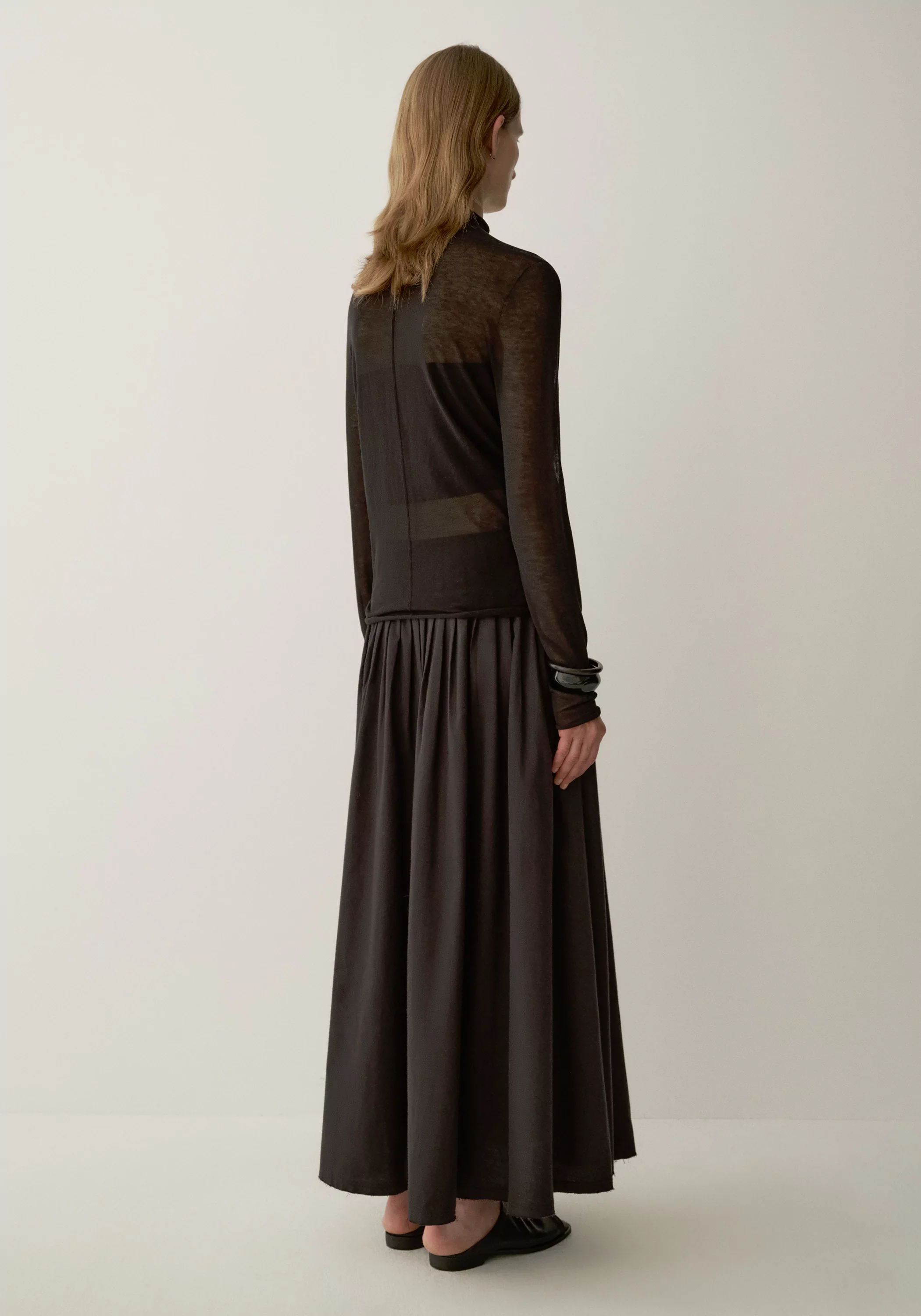 Tucked Pleat Skirt - Image 6