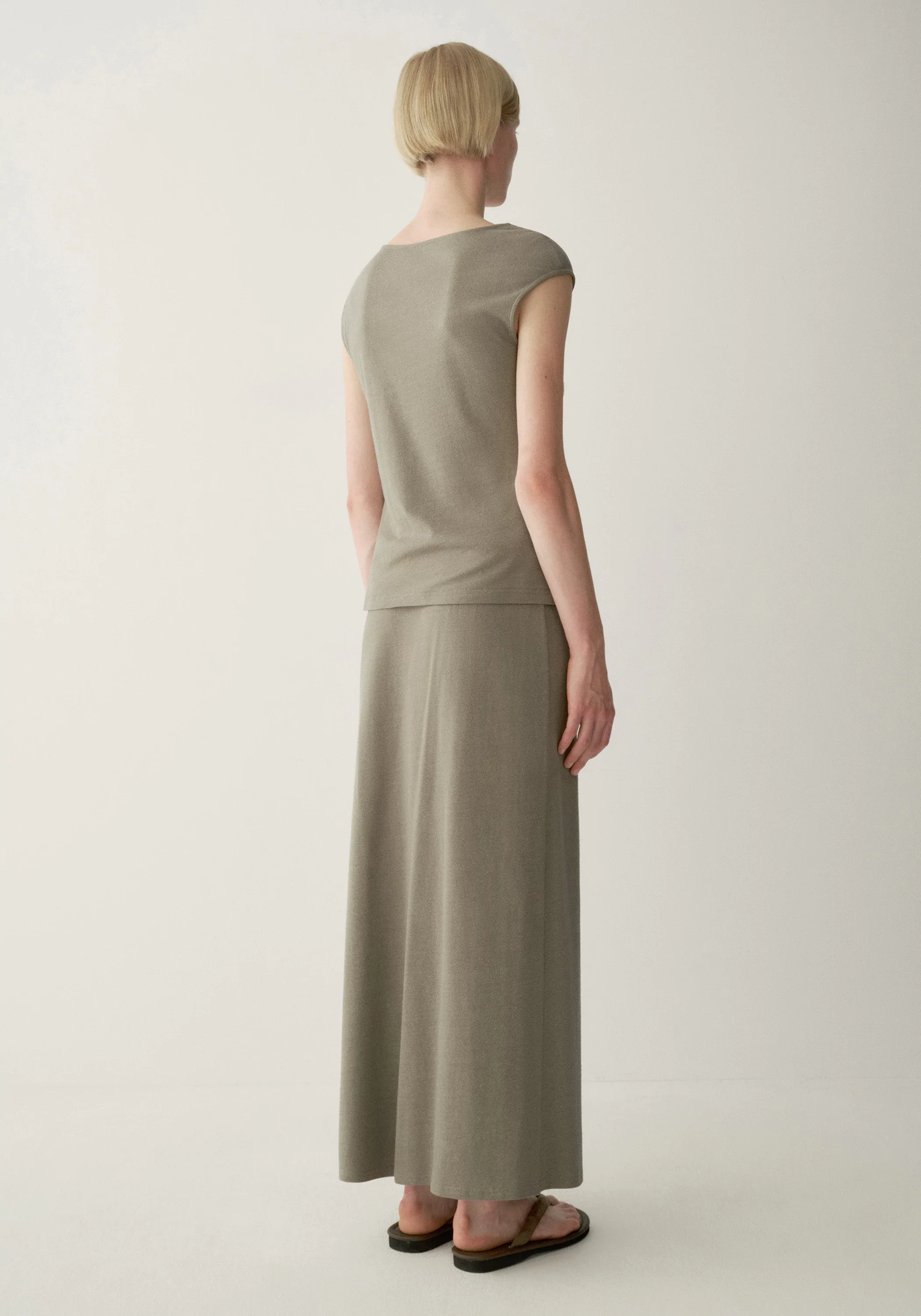 Knot-tie Wrap Skirt - Image 4