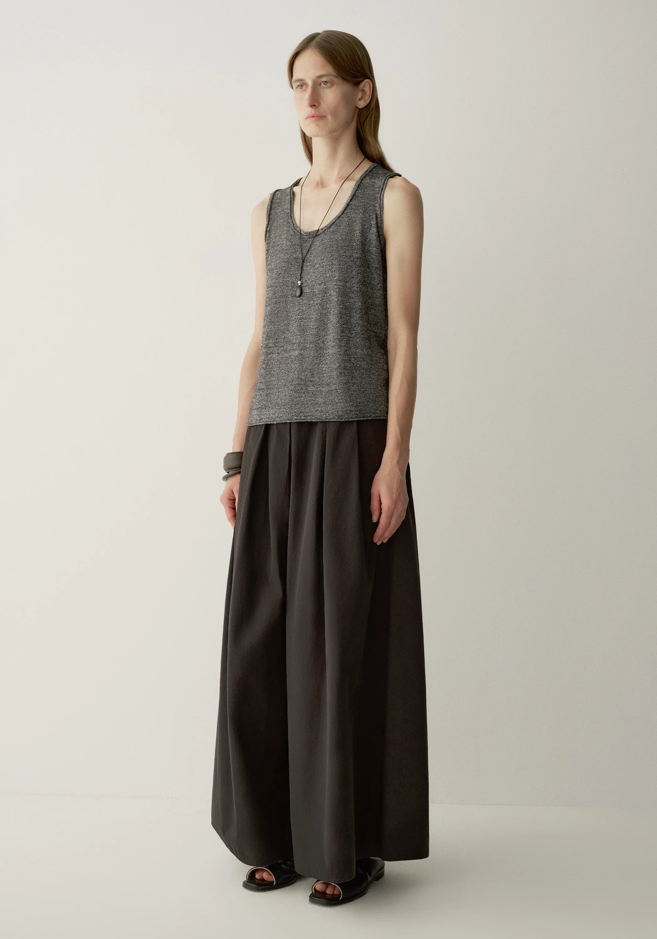 Merino-linen Knit Vest - Image 4