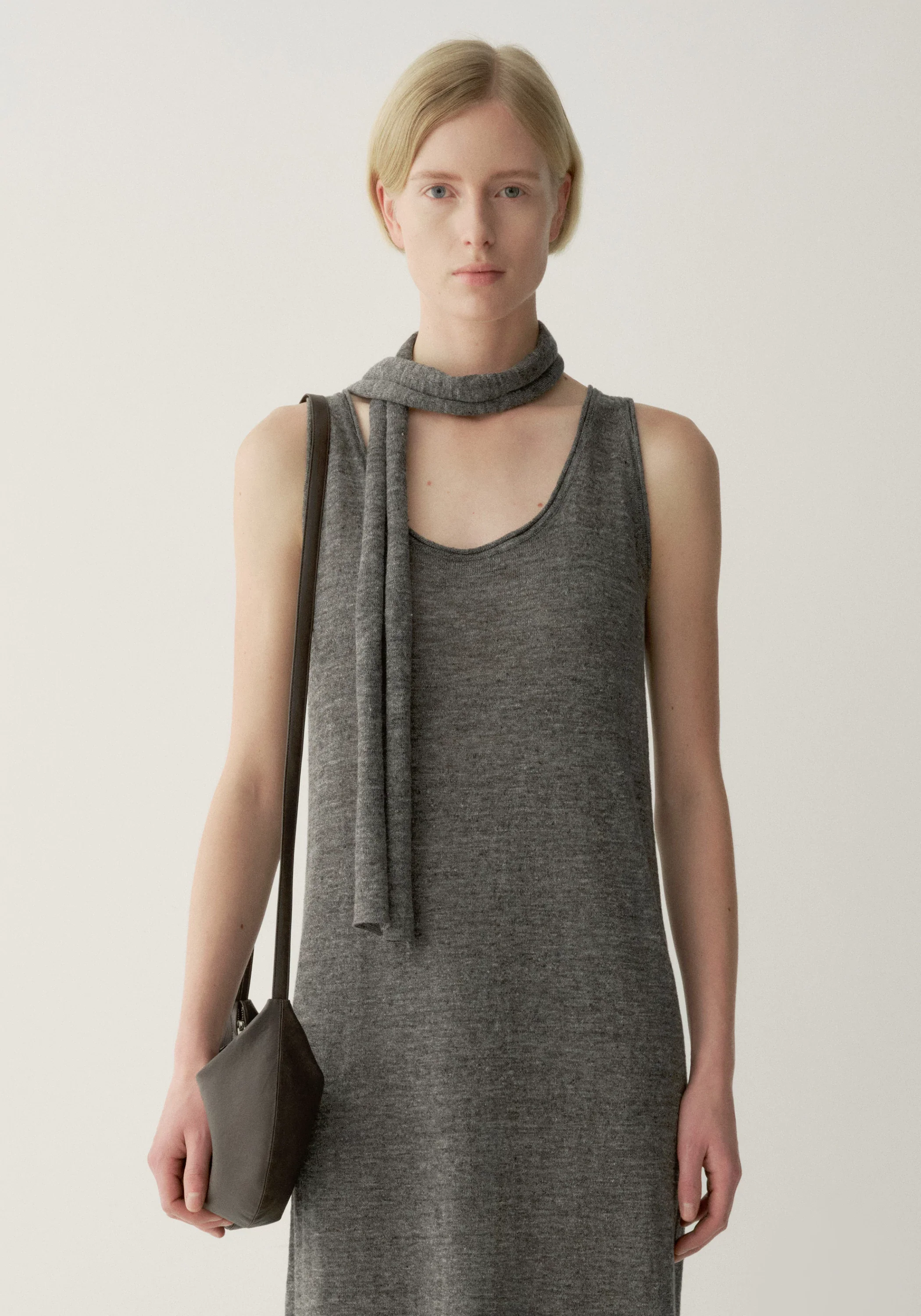 Linen Knitted Scarf - Image 2