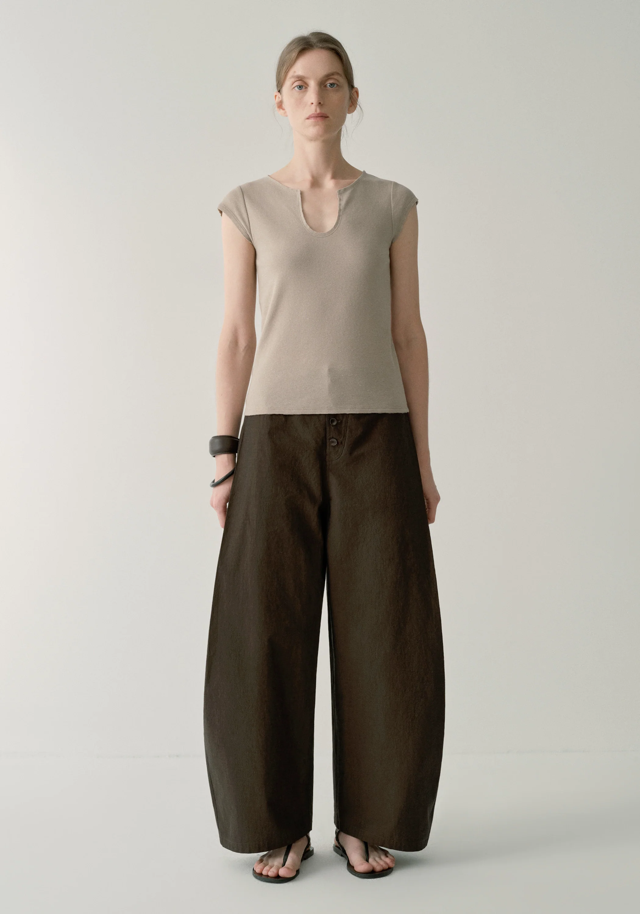 U-neck Knitted T-shirt - Image 21