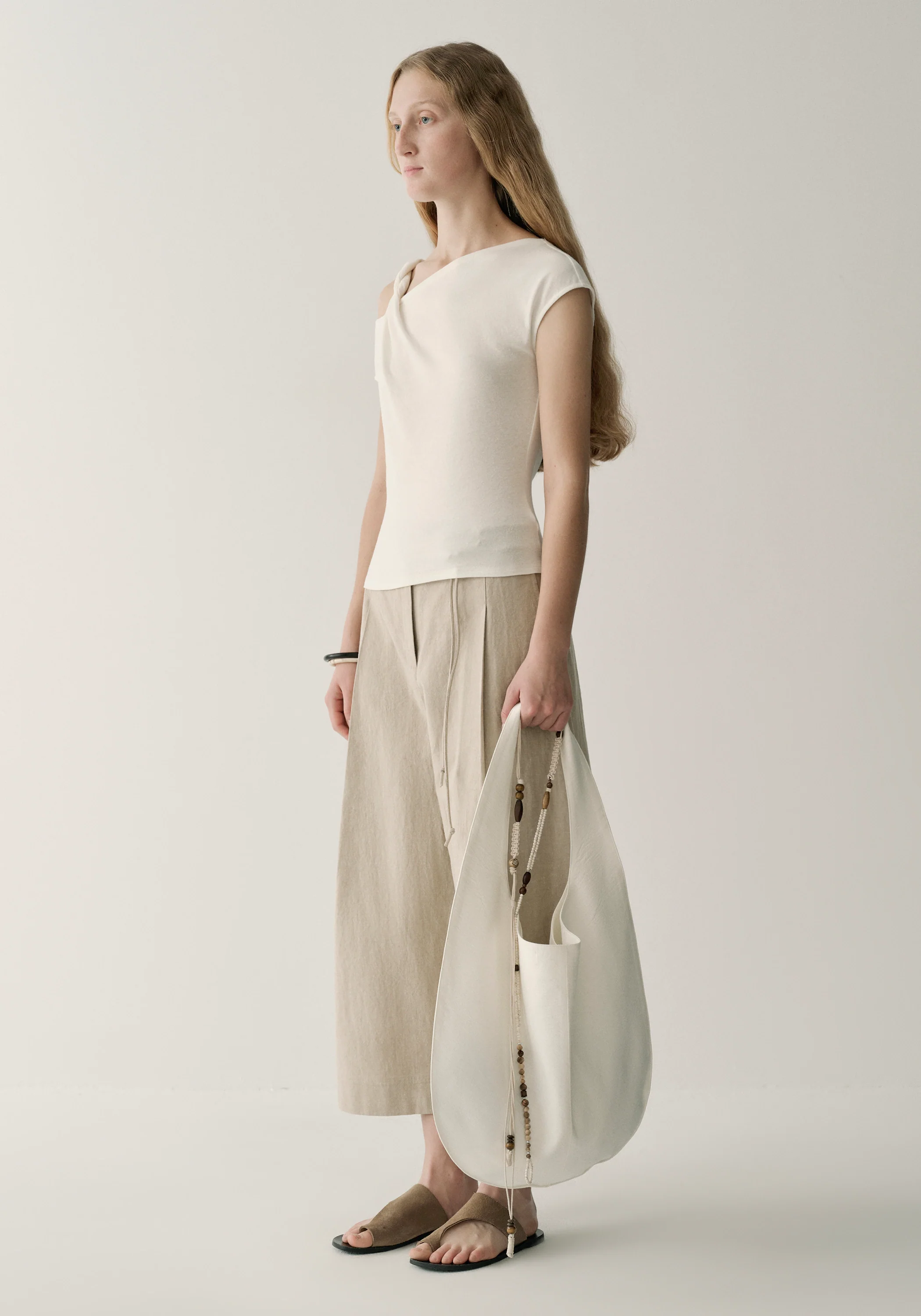 One-shoulder Twist Rib T-shirt - Image 15
