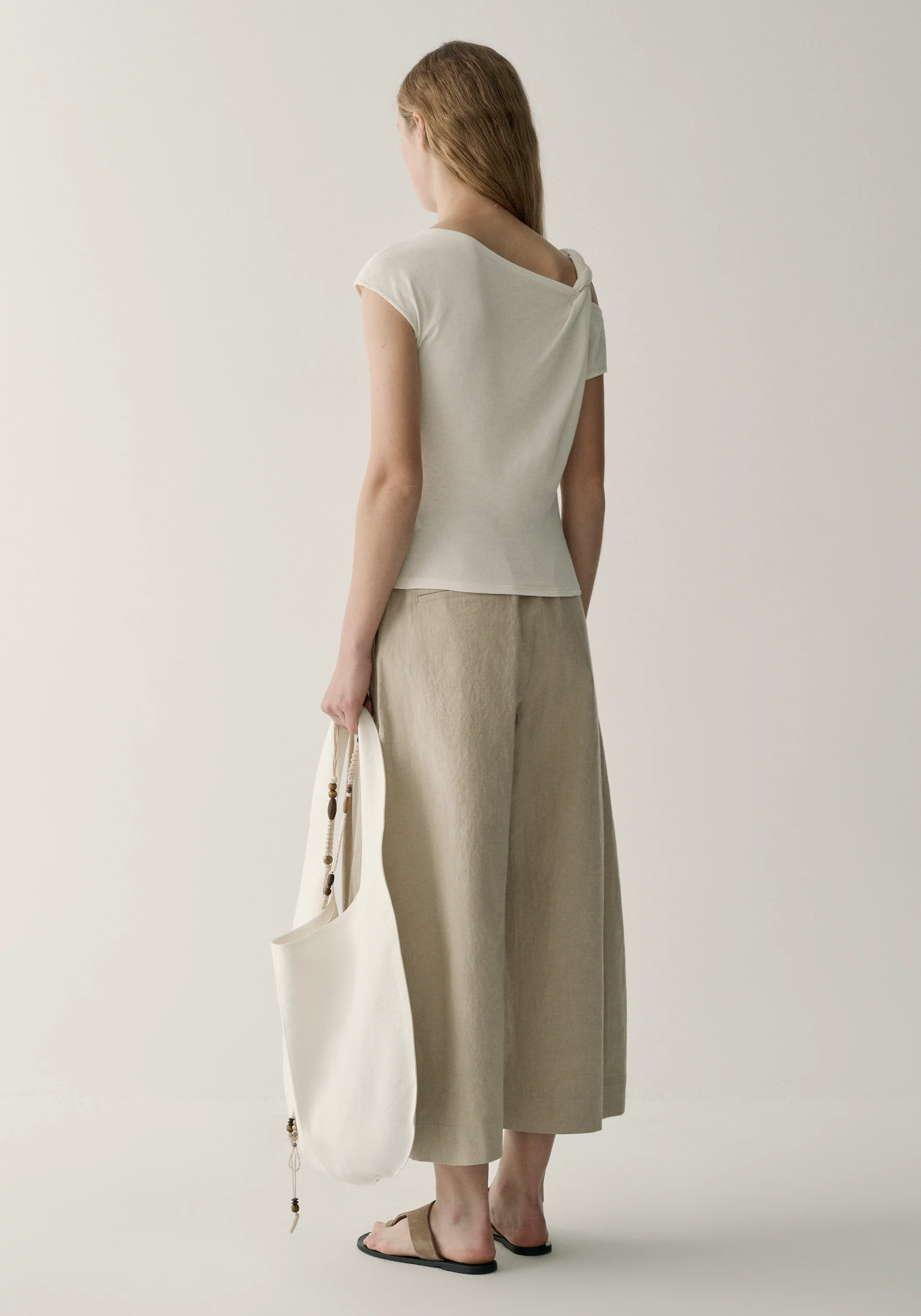 One-shoulder Twist Rib T-shirt - Image 16