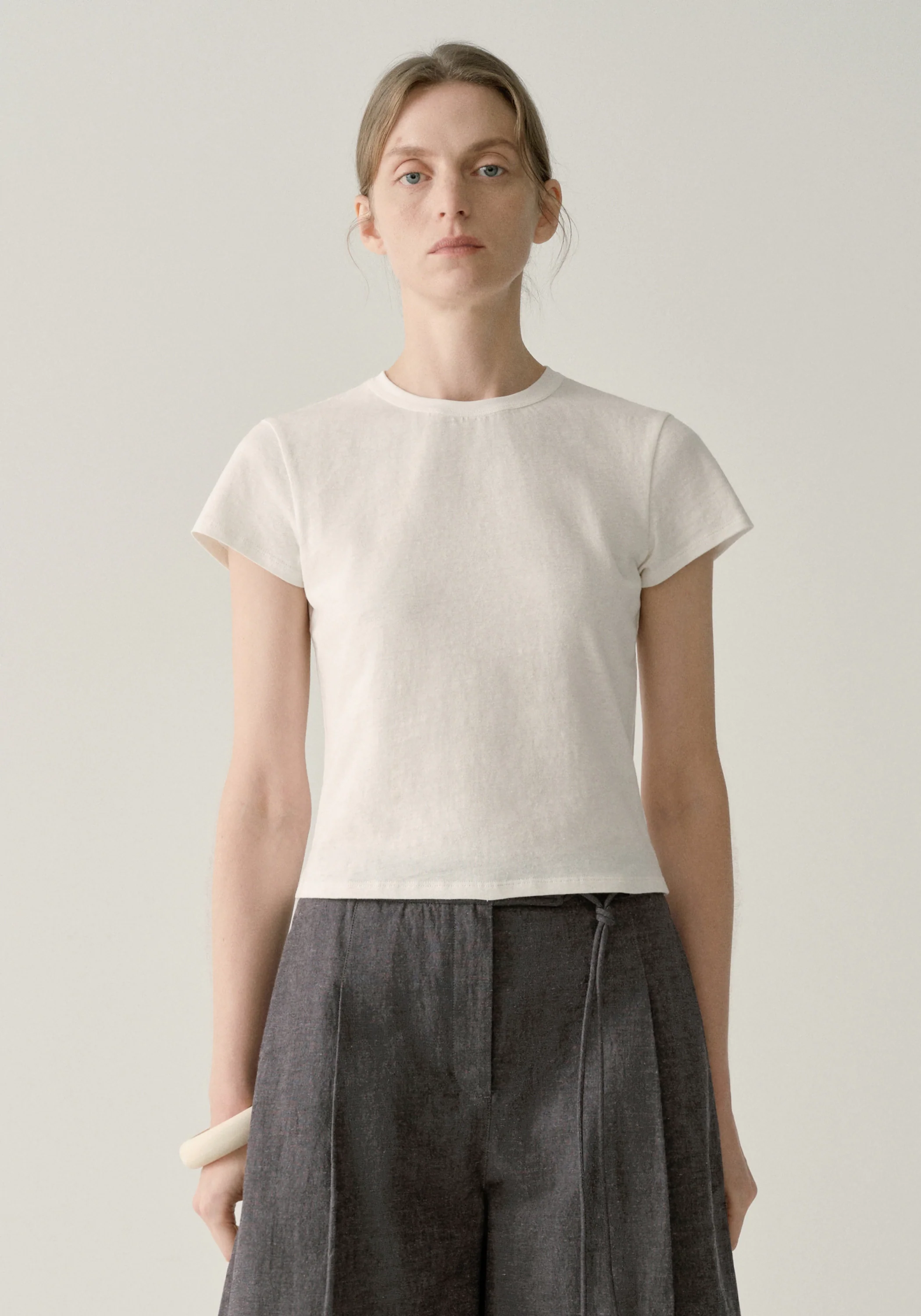 Cap-sleeved T-shirt - Image 16