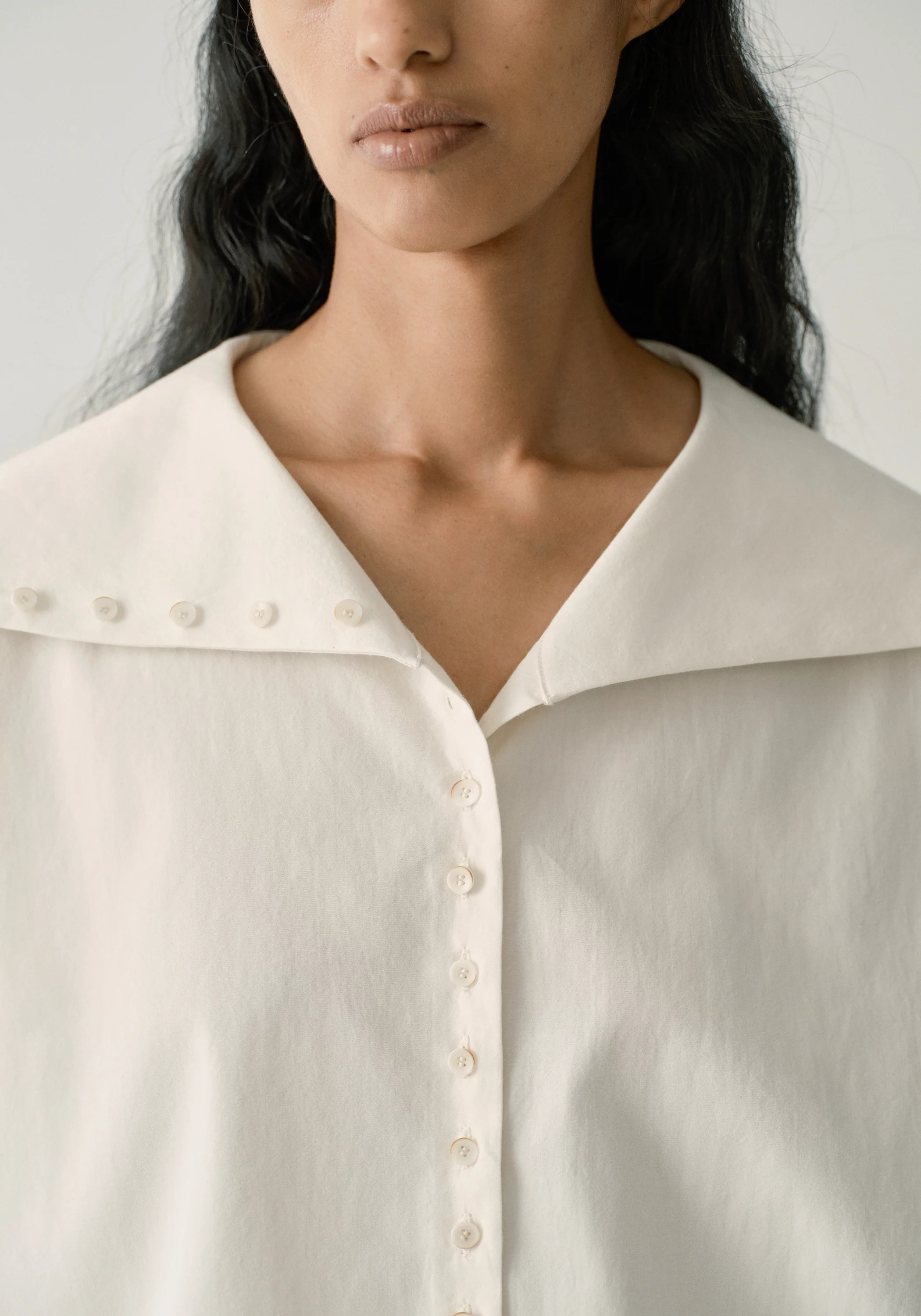 Wide-collar Buttoned Top - Image 6