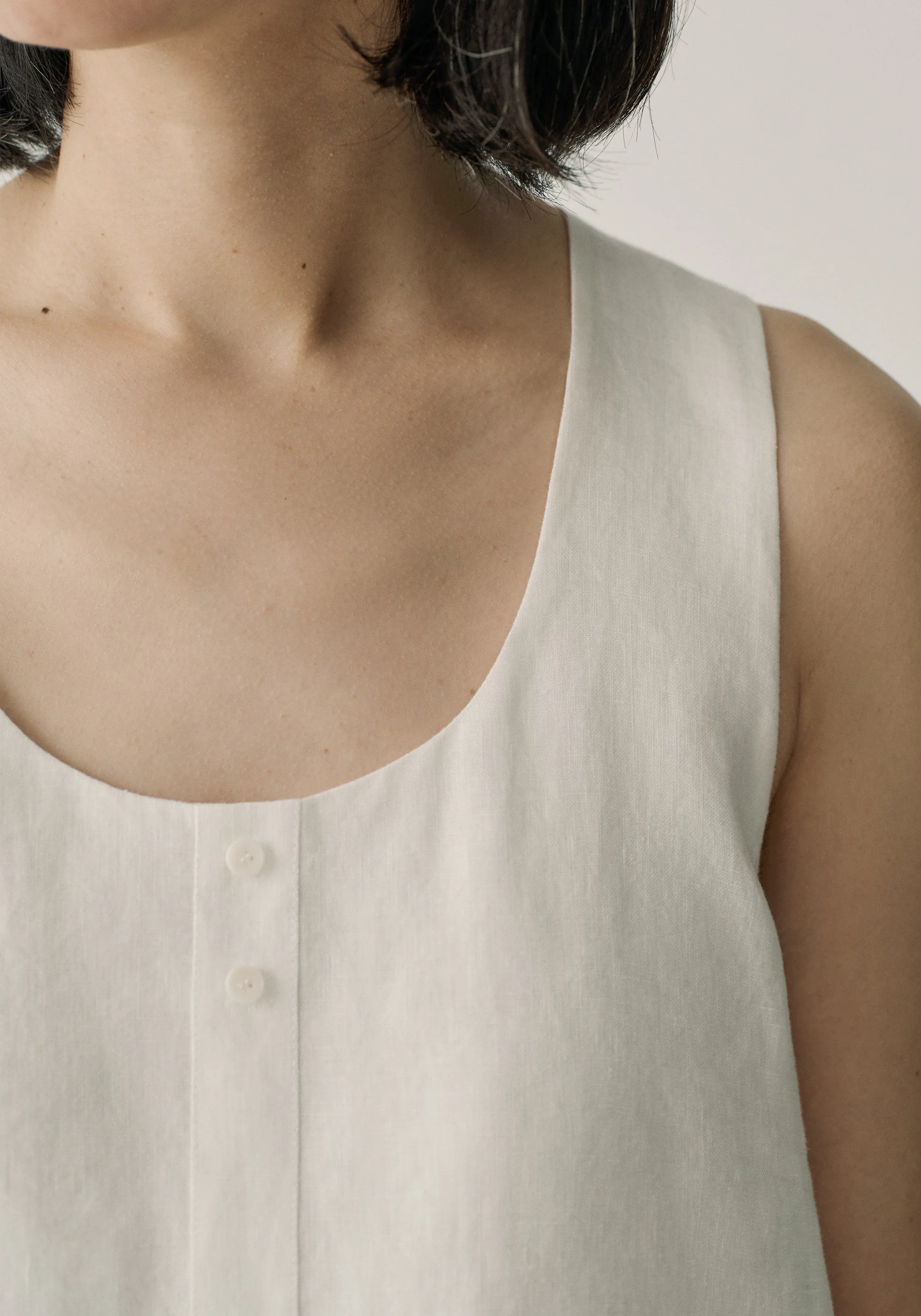 Back-twist Cami Top - Image 15