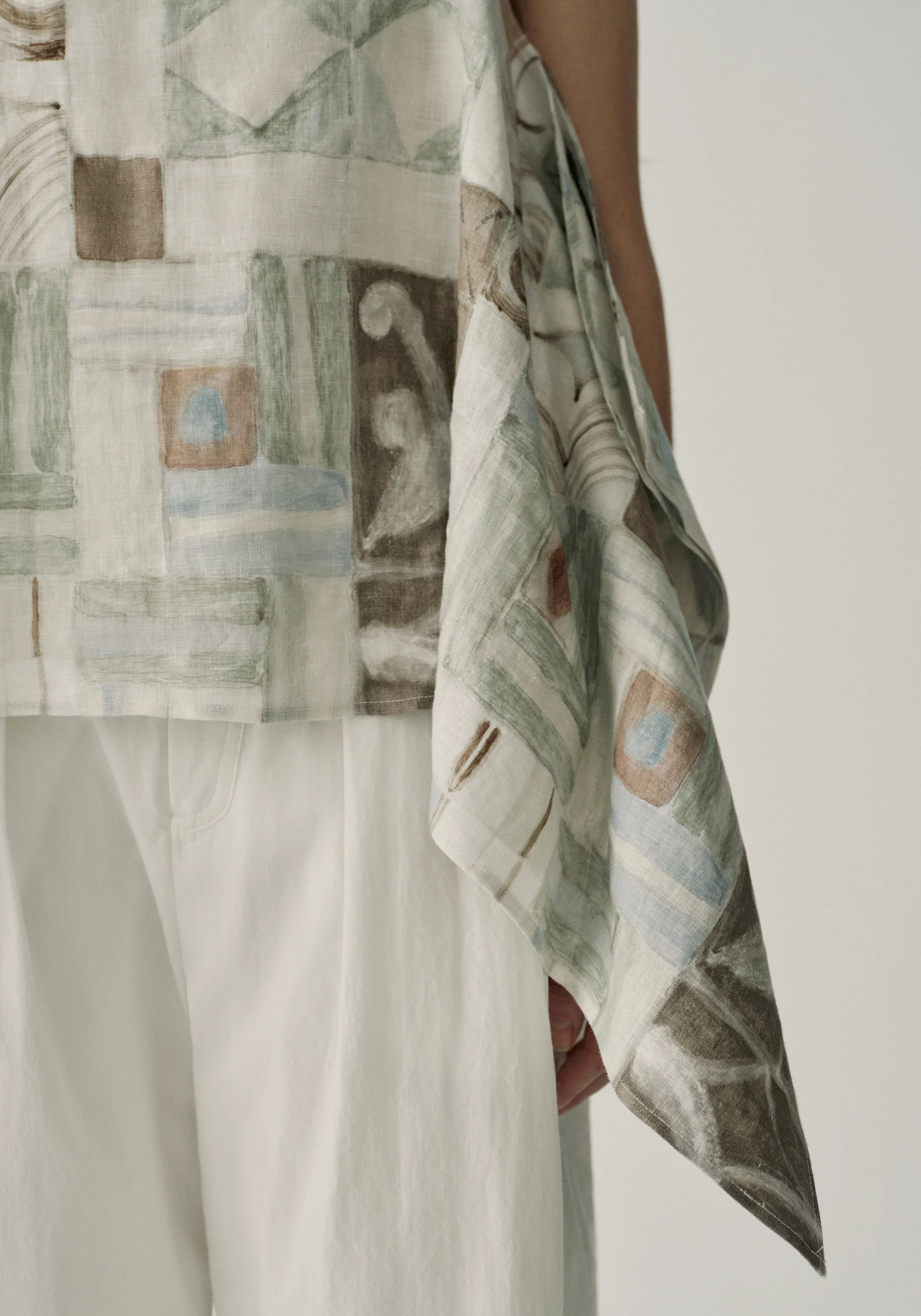 Patterned Linen Cami Top - Image 10