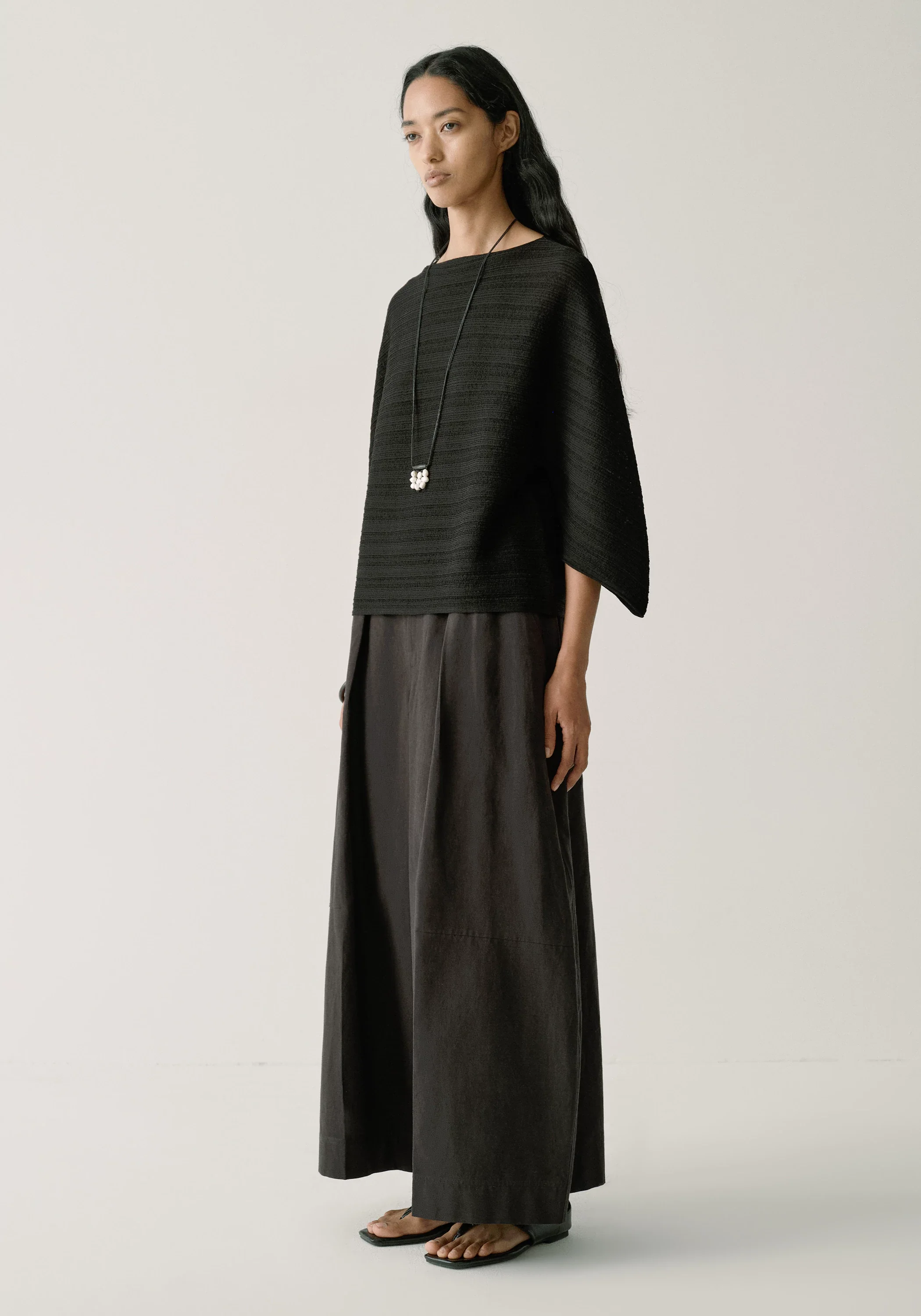 Merino Wool Ribbed Pullover - Image 11
