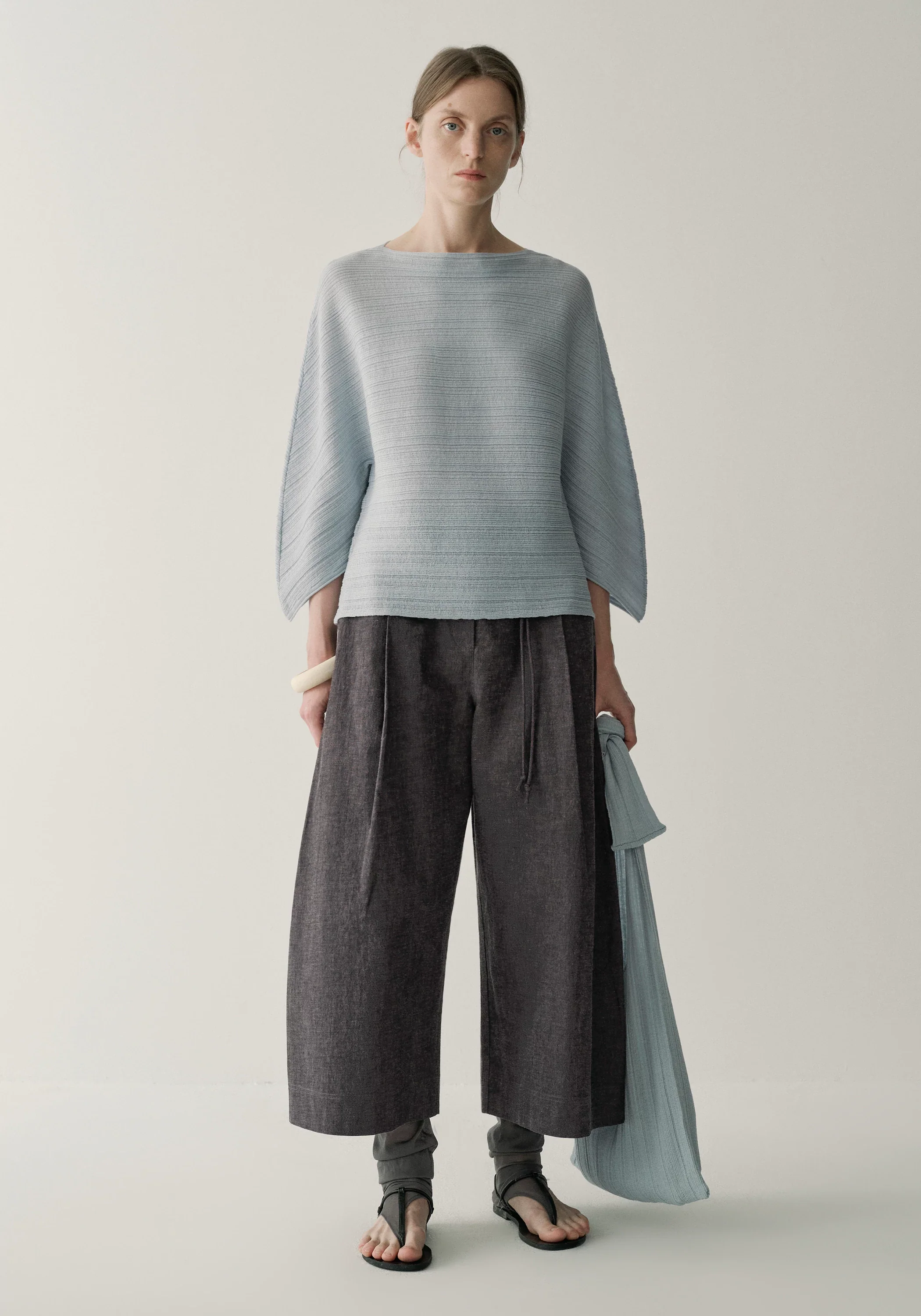 Merino Wool Ribbed Pullover - Image 4