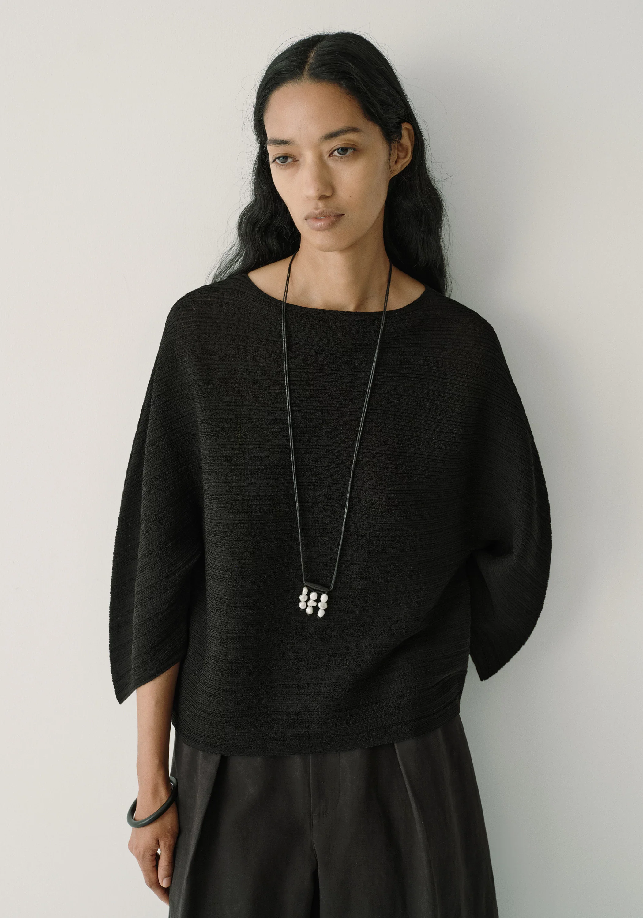 Merino Wool Ribbed Pullover - Image 9
