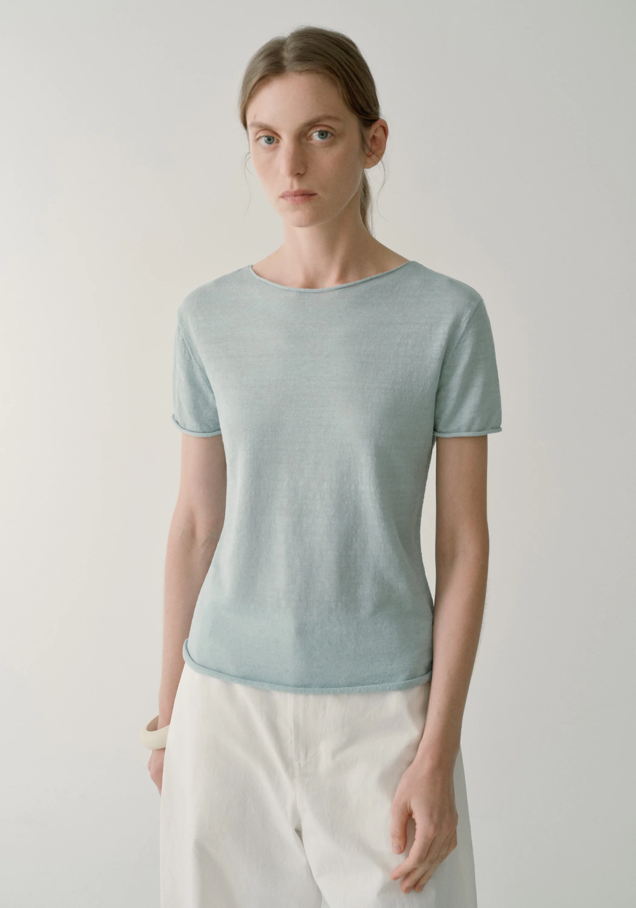 Linen Knitted T-shirt - Image 17