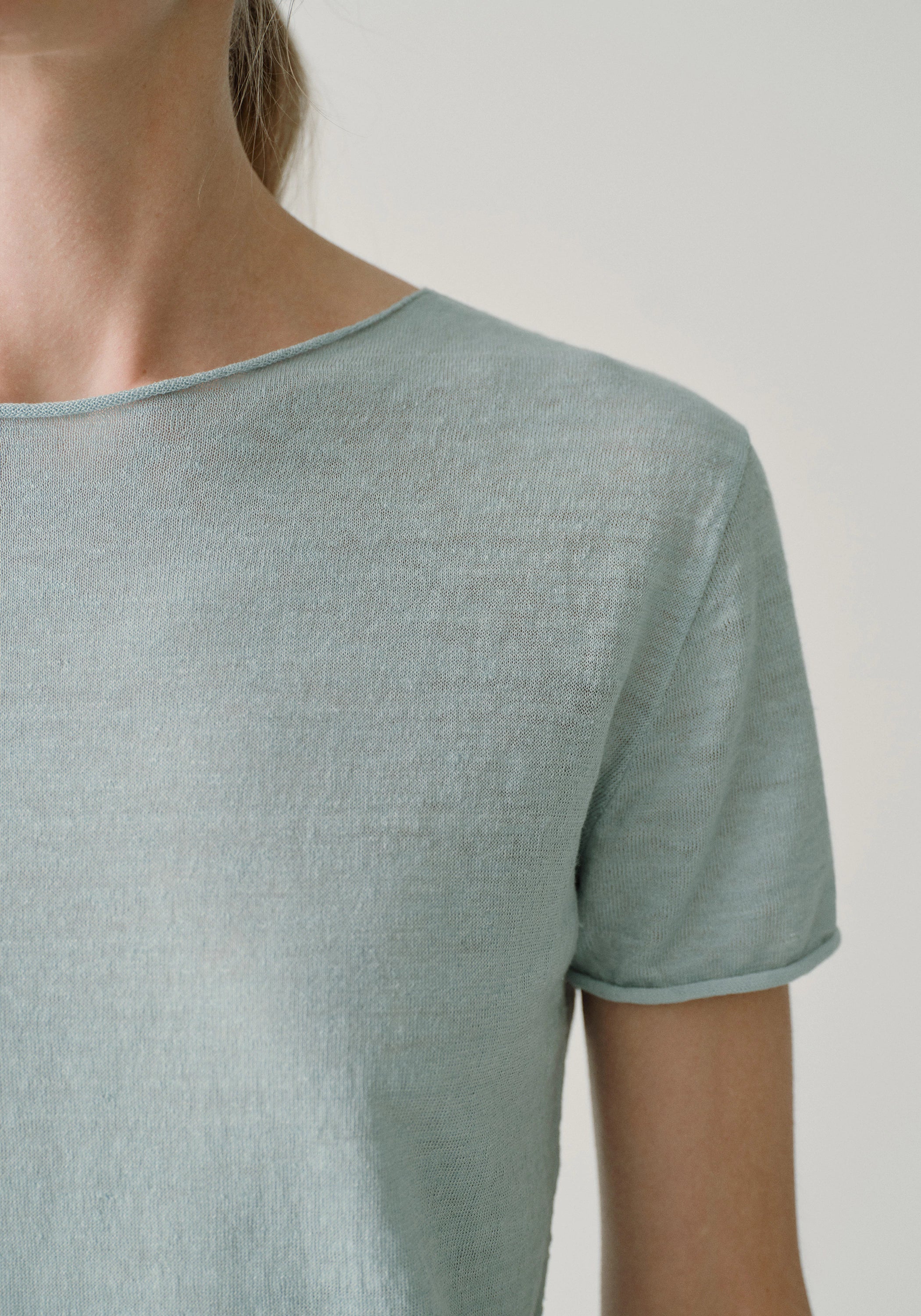 Linen Knitted T-shirt - Image 22